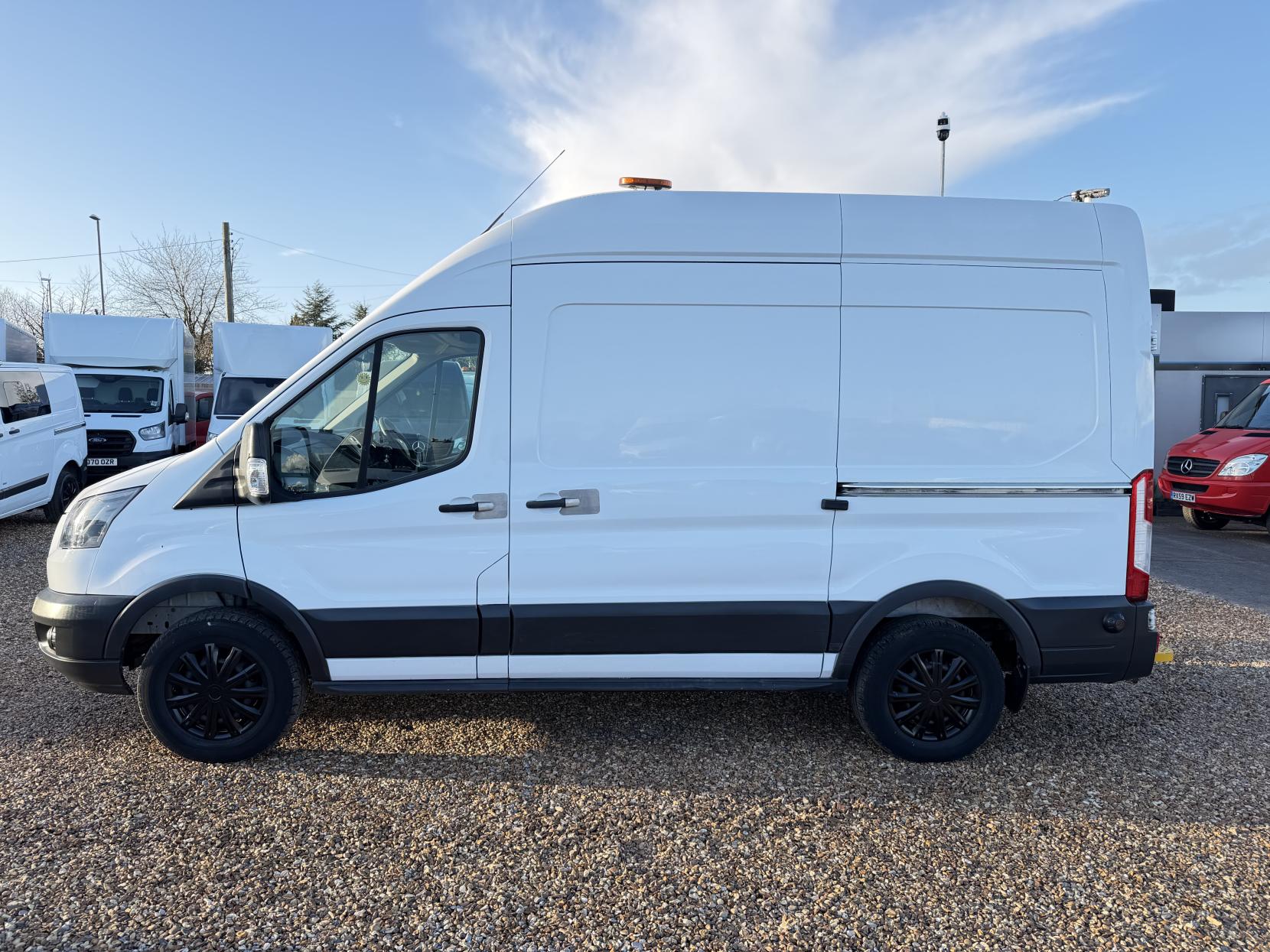 Ford Transit 2.0 350 EcoBlue Panel Van 5dr Diesel Manual RWD L2 H3 Euro 6 (170 ps)