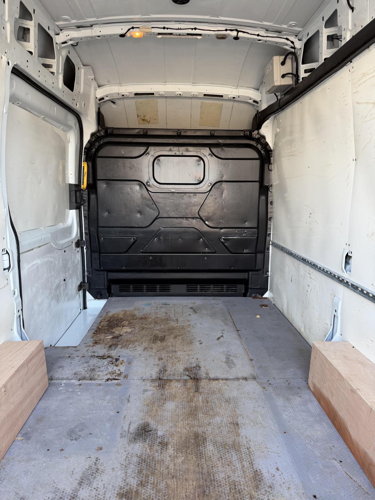 Ford Transit 2.0 350 EcoBlue Panel Van 5dr Diesel Manual RWD L2 H3 Euro 6 (170 ps)