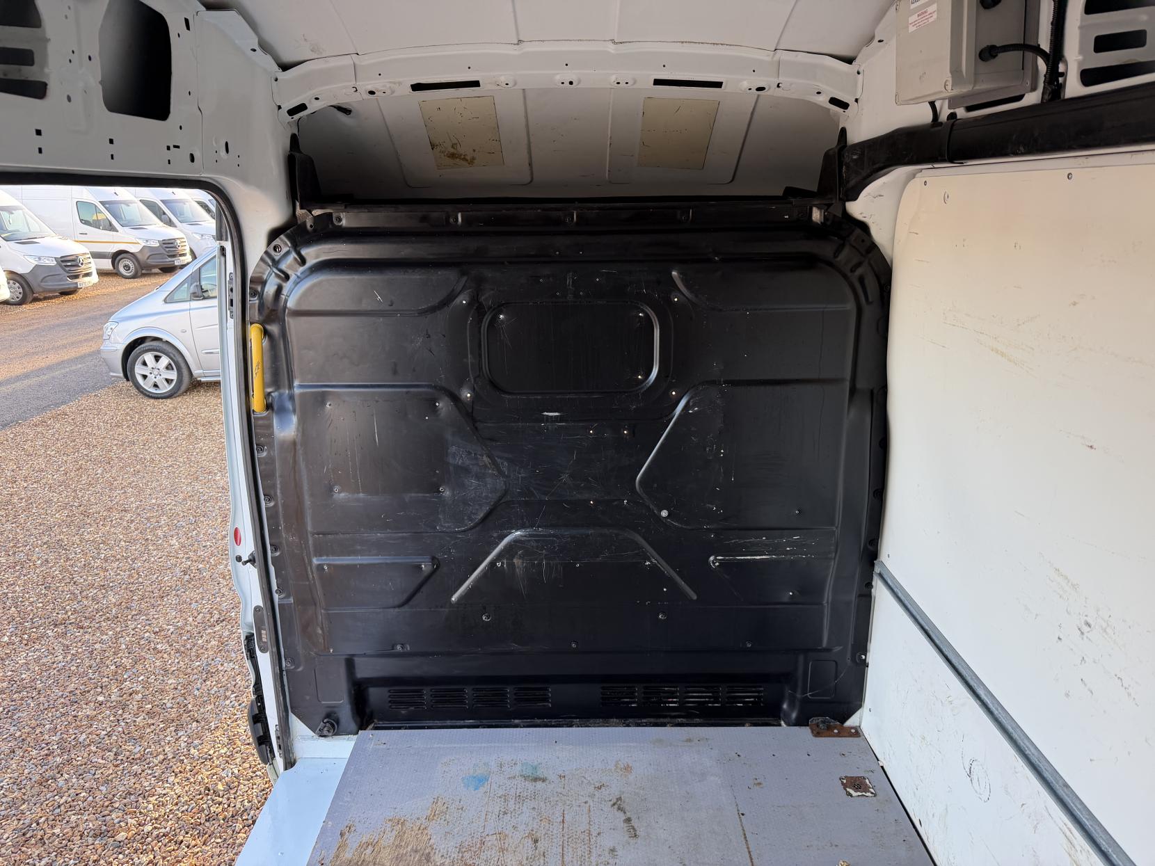 Ford Transit 2.0 350 EcoBlue Panel Van 5dr Diesel Manual RWD L2 H3 Euro 6 (170 ps)