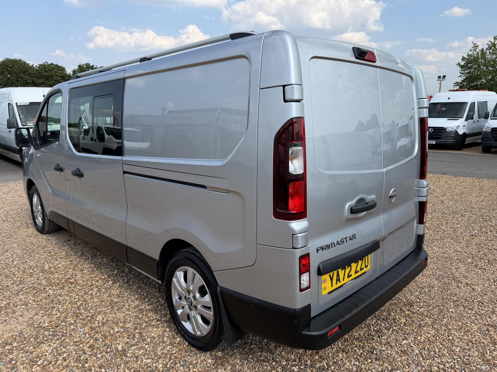 2023 Nissan Primastar 2.0 dCi 30 Tekna Crew Van Double Cab 6dr Diesel Manual L2 H1 Euro 6 (s/s) (110 ps) - Thumbnail 10