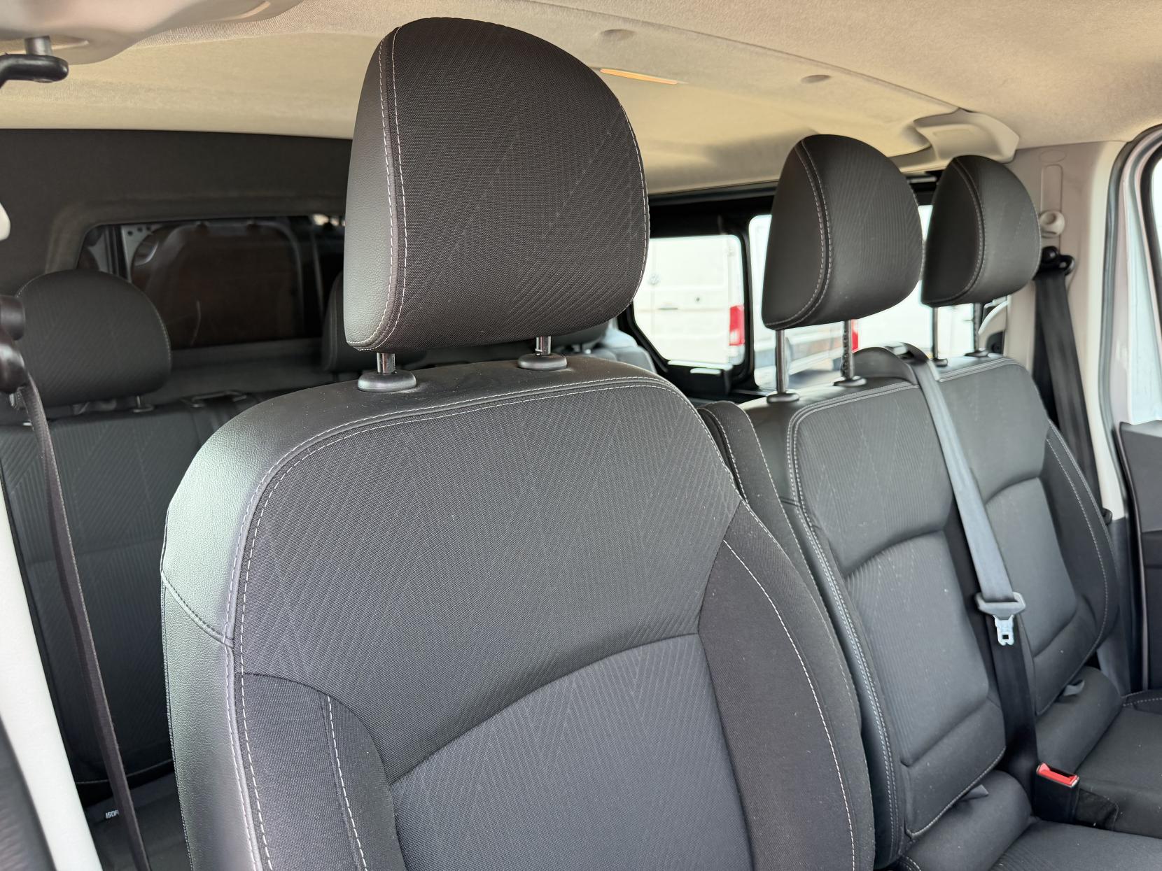 2023 Nissan Primastar 2.0 dCi 30 Tekna Crew Van Double Cab 6dr Diesel Manual L2 H1 Euro 6 (s/s) (110 ps) - Thumbnail 19