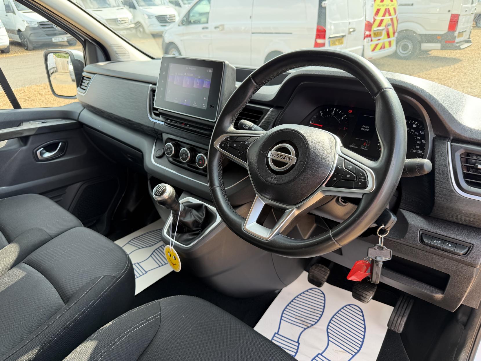 2023 Nissan Primastar 2.0 dCi 30 Tekna Crew Van Double Cab 6dr Diesel Manual L2 H1 Euro 6 (s/s) (110 ps) - Thumbnail 2