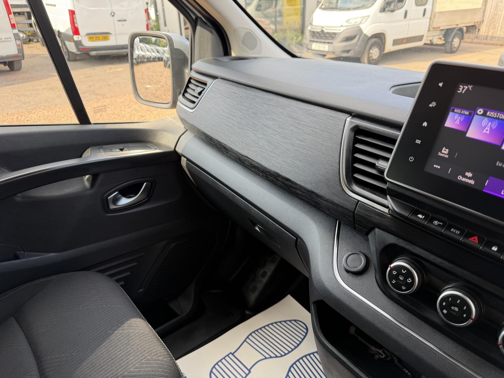 2023 Nissan Primastar 2.0 dCi 30 Tekna Crew Van Double Cab 6dr Diesel Manual L2 H1 Euro 6 (s/s) (110 ps) - Thumbnail 60