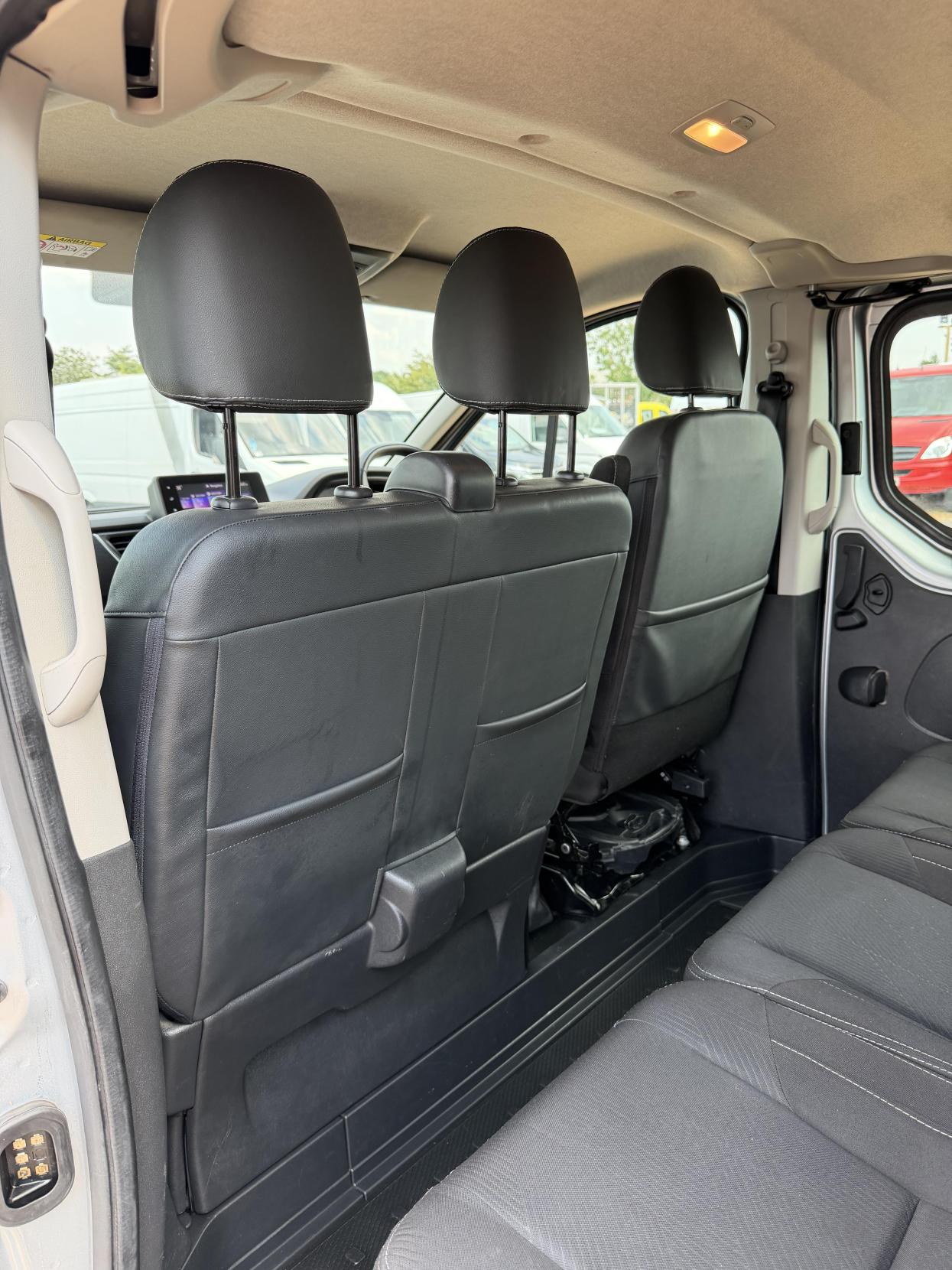 2023 Nissan Primastar 2.0 dCi 30 Tekna Crew Van Double Cab 6dr Diesel Manual L2 H1 Euro 6 (s/s) (110 ps) - Thumbnail 20