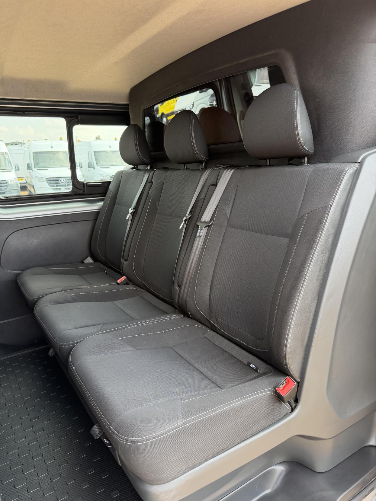 2023 Nissan Primastar 2.0 dCi 30 Tekna Crew Van Double Cab 6dr Diesel Manual L2 H1 Euro 6 (s/s) (110 ps) - Thumbnail 24
