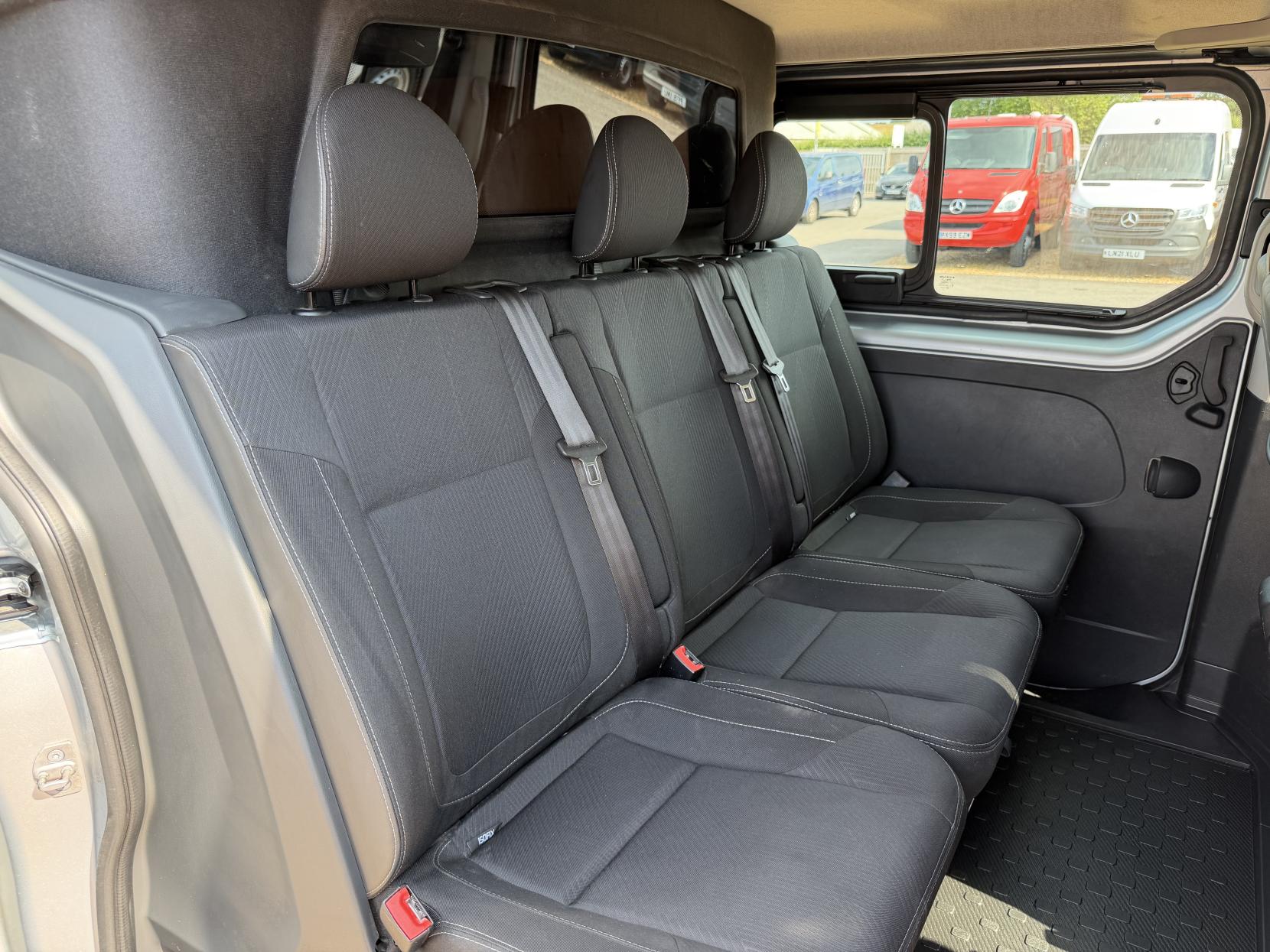 2023 Nissan Primastar 2.0 dCi 30 Tekna Crew Van Double Cab 6dr Diesel Manual L2 H1 Euro 6 (s/s) (110 ps) - Thumbnail 3