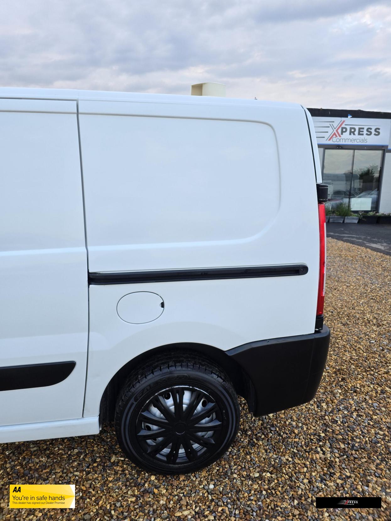 Citroen Dispatch Dispatch 1.6 1200 HDi Panel Van 5dr Diesel Manual L1 H1 (182 g/km, 90 bhp)