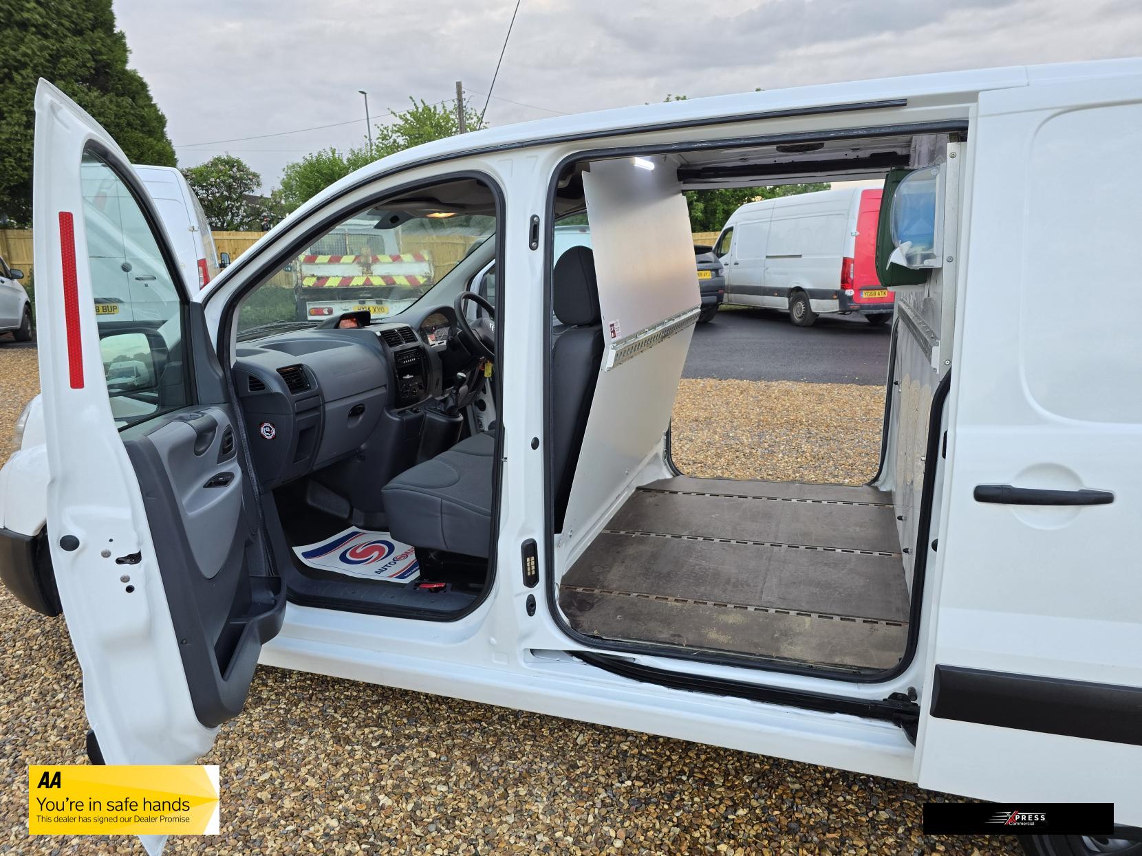 Citroen Dispatch Dispatch 1.6 1200 HDi Panel Van 5dr Diesel Manual L1 H1 (182 g/km, 90 bhp)