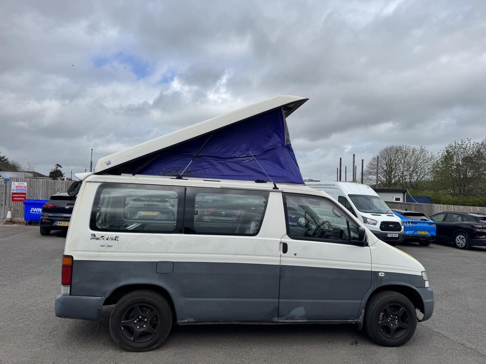 Mazda Bongo
