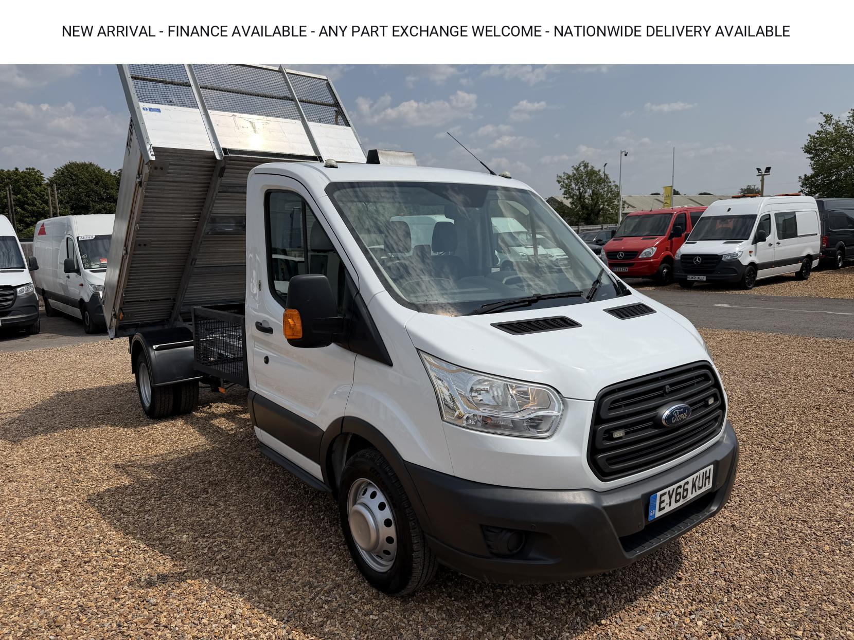 2017 Ford Transit 2.2 TDCi 350 Chassis Cab 2dr Diesel Manual RWD L3 H1 Euro 5 (DRW) (100 ps)