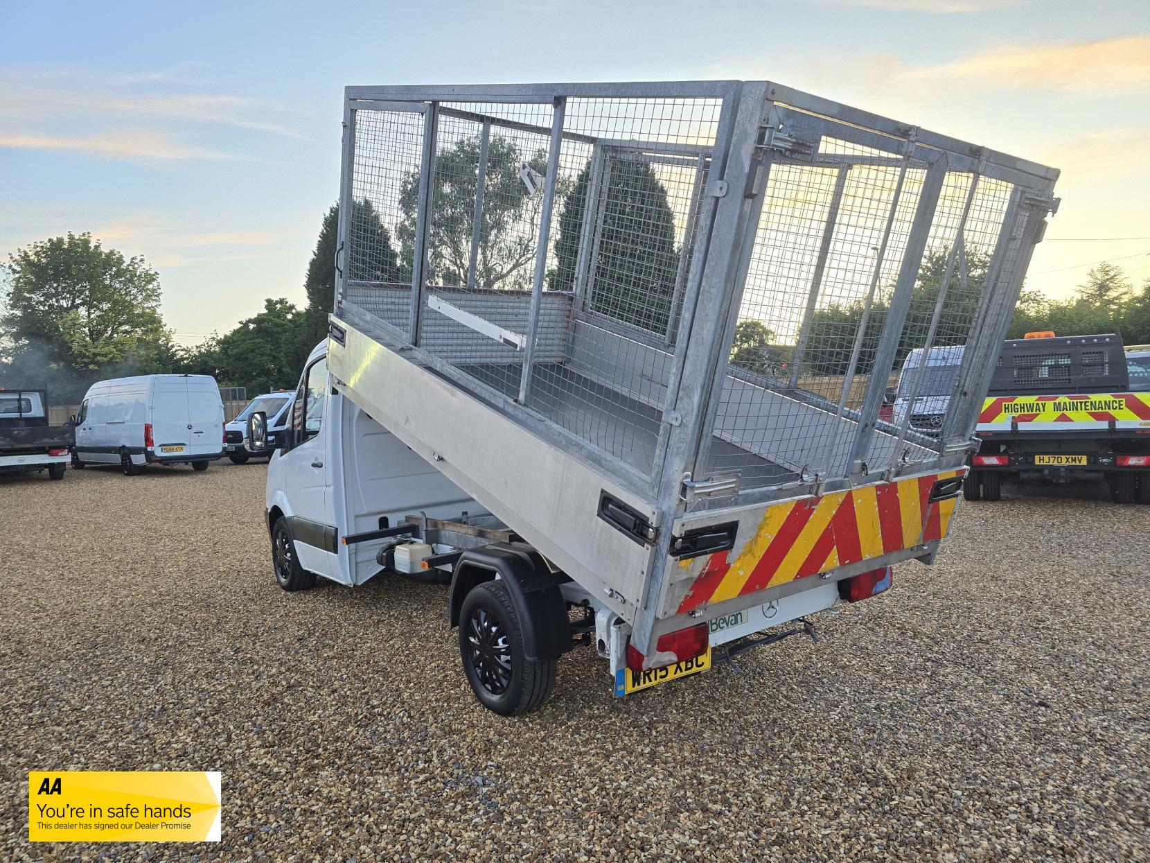 Mercedes-Benz Sprinter 2.1 313 CDI Chassis Cab 2dr Diesel Manual RWD L2 (129 bhp)