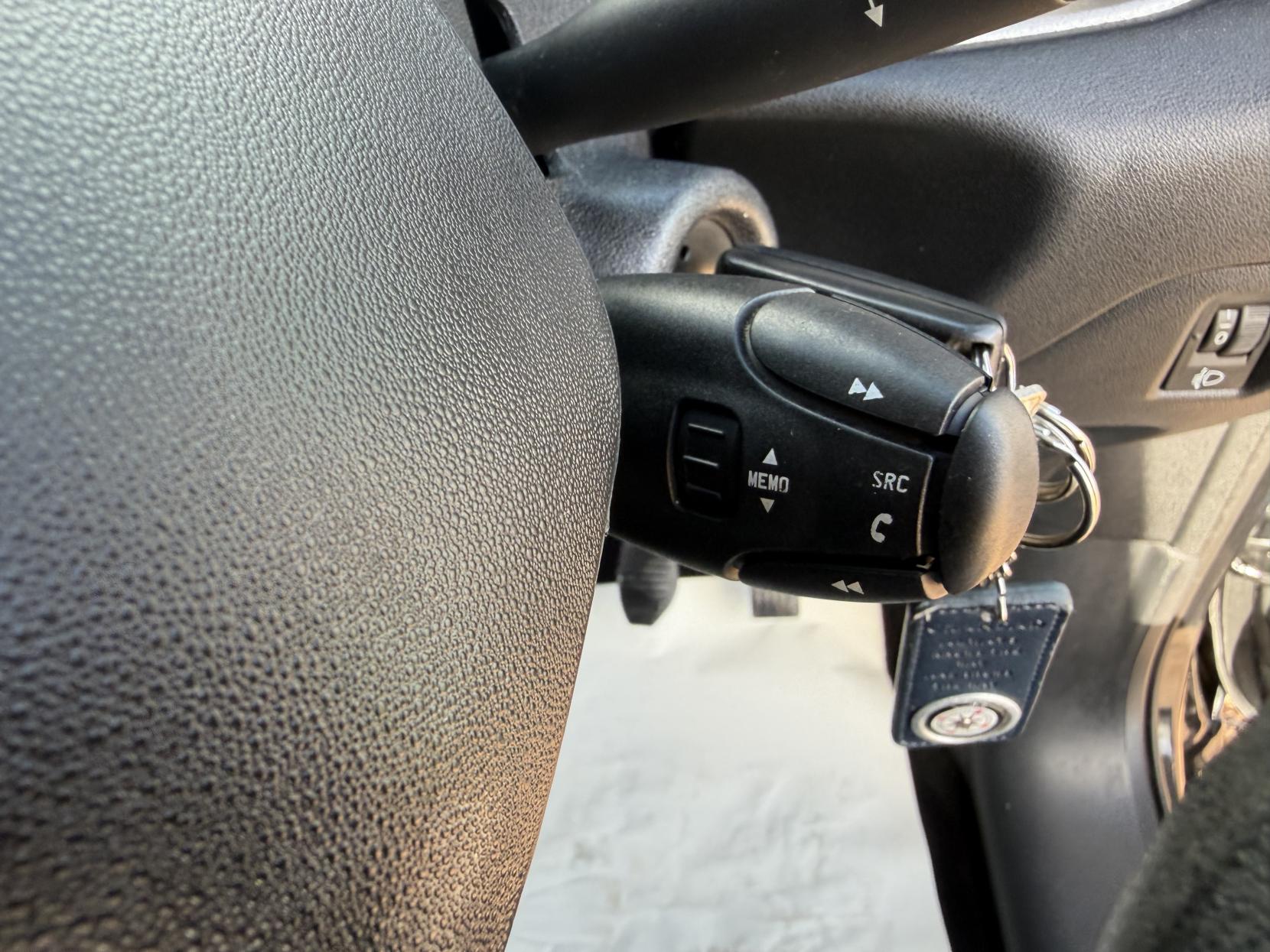 2010 Citroen C3 Picasso 1.6 HDi Airdream + MPV 5dr Diesel Manual Euro 5 (90 ps) - Thumbnail 20