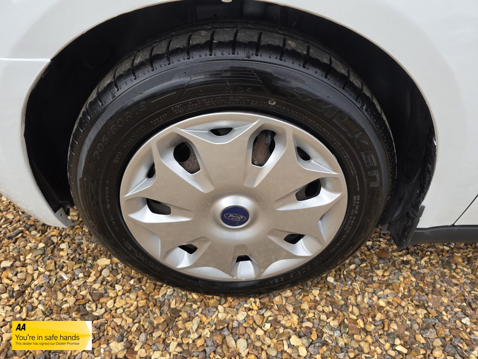 Ford Transit Connect 1.5 TDCi 210 Trend Panel Van 5dr Diesel Manual L2 H1 (124 g/km, 99 bhp)