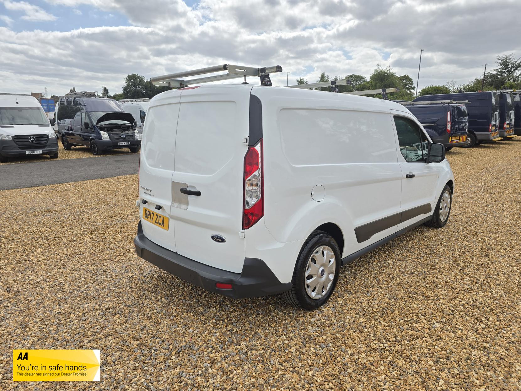 Ford Transit Connect 1.5 TDCi 210 Trend Panel Van 5dr Diesel Manual L2 H1 (124 g/km, 99 bhp)