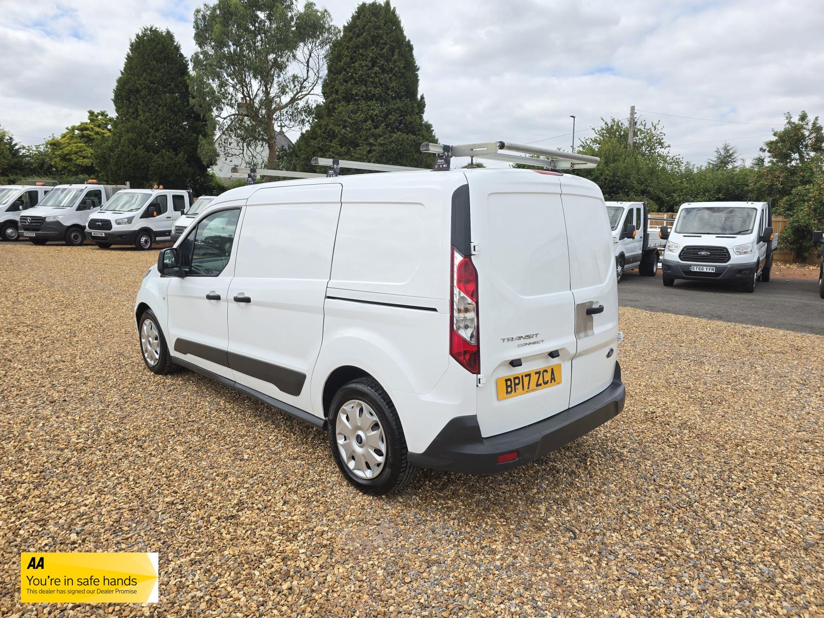 Ford Transit Connect 1.5 TDCi 210 Trend Panel Van 5dr Diesel Manual L2 H1 (124 g/km, 99 bhp)