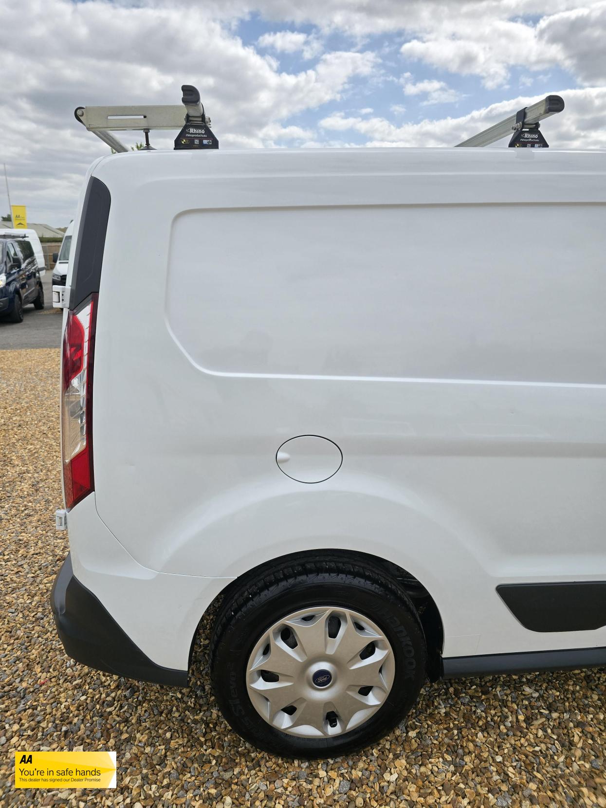 Ford Transit Connect 1.5 TDCi 210 Trend Panel Van 5dr Diesel Manual L2 H1 (124 g/km, 99 bhp)