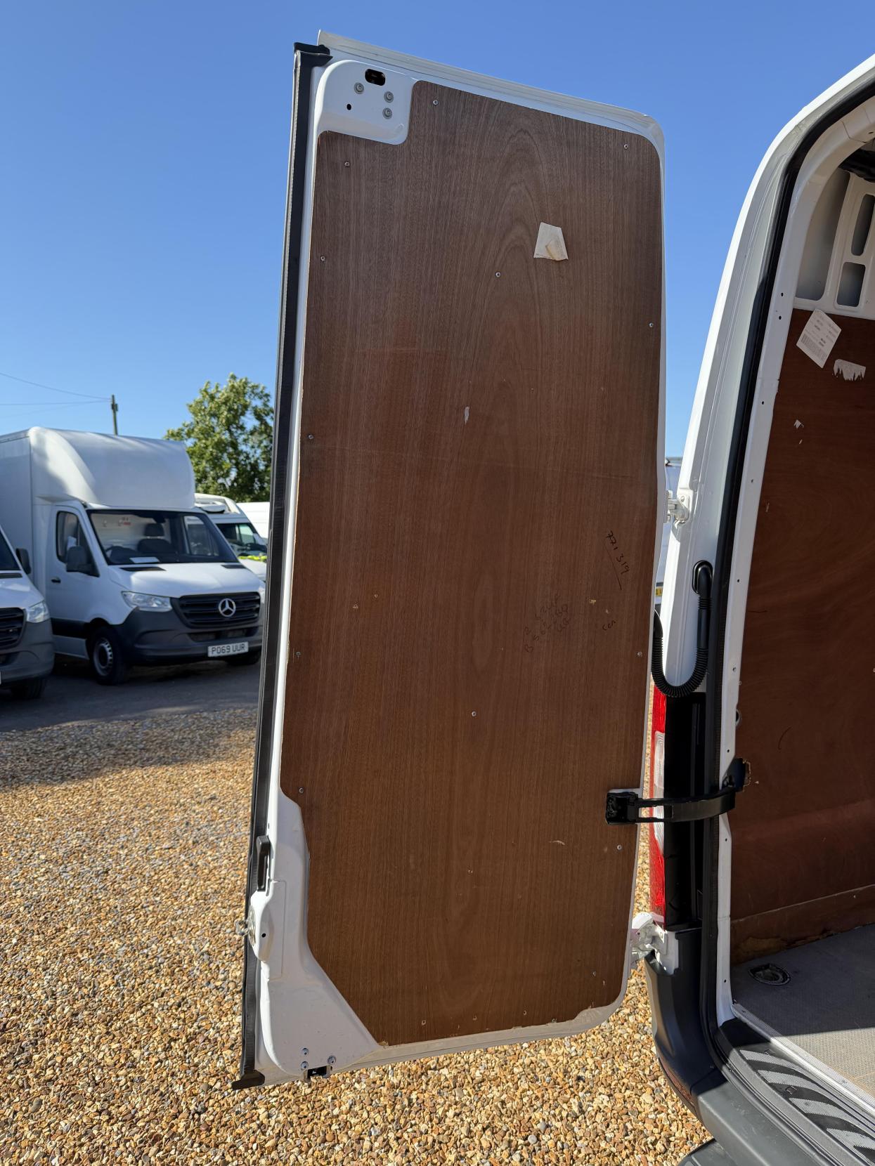 2019 Mercedes-Benz Sprinter 2.1 311 CDI Panel Van 5dr Diesel Manual RWD L3 H2 Euro 6 (114 ps) - Thumbnail 27