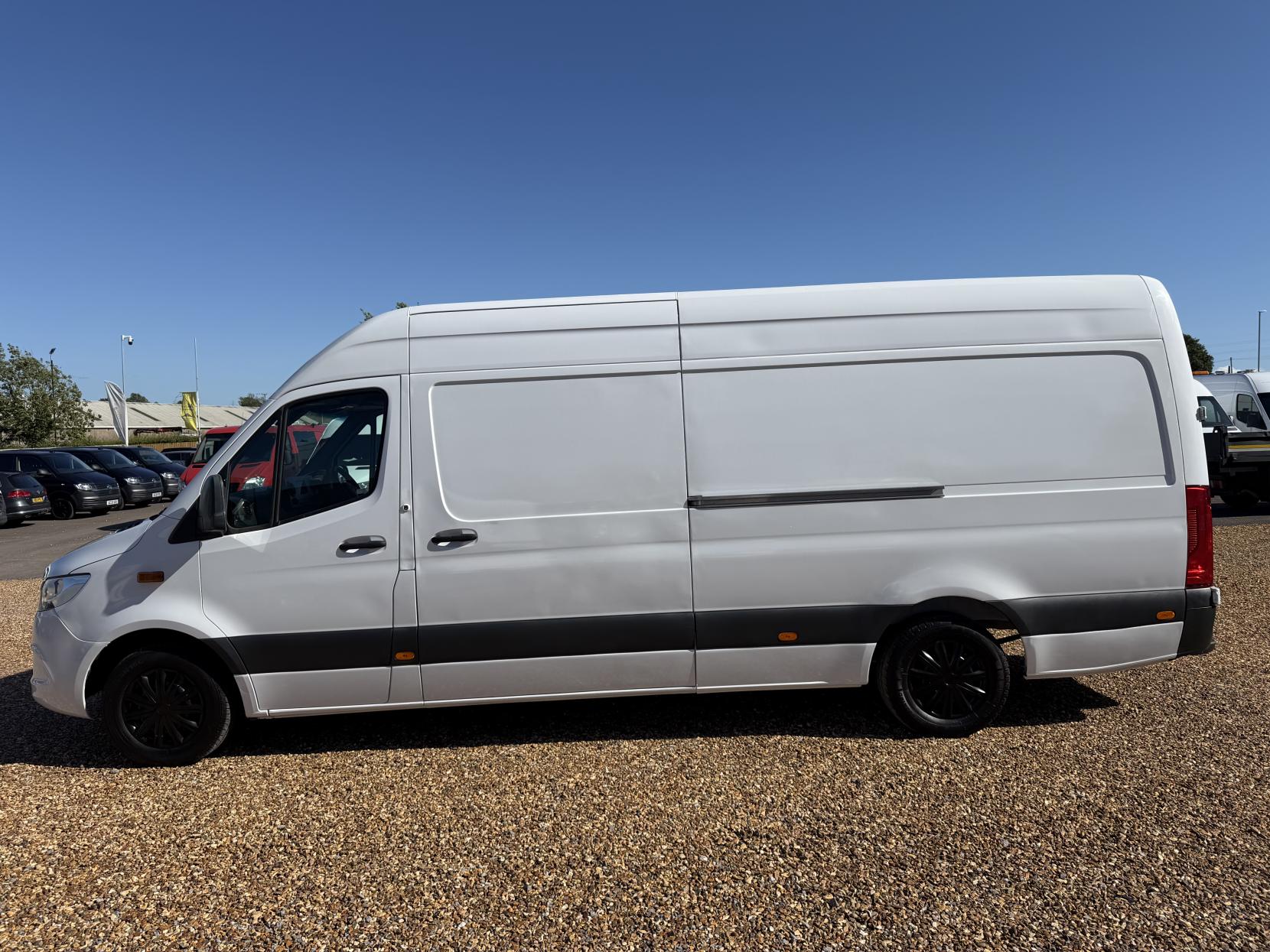 2019 Mercedes-Benz Sprinter 2.1 311 CDI Panel Van 5dr Diesel Manual RWD L3 H2 Euro 6 (114 ps) - Thumbnail 8