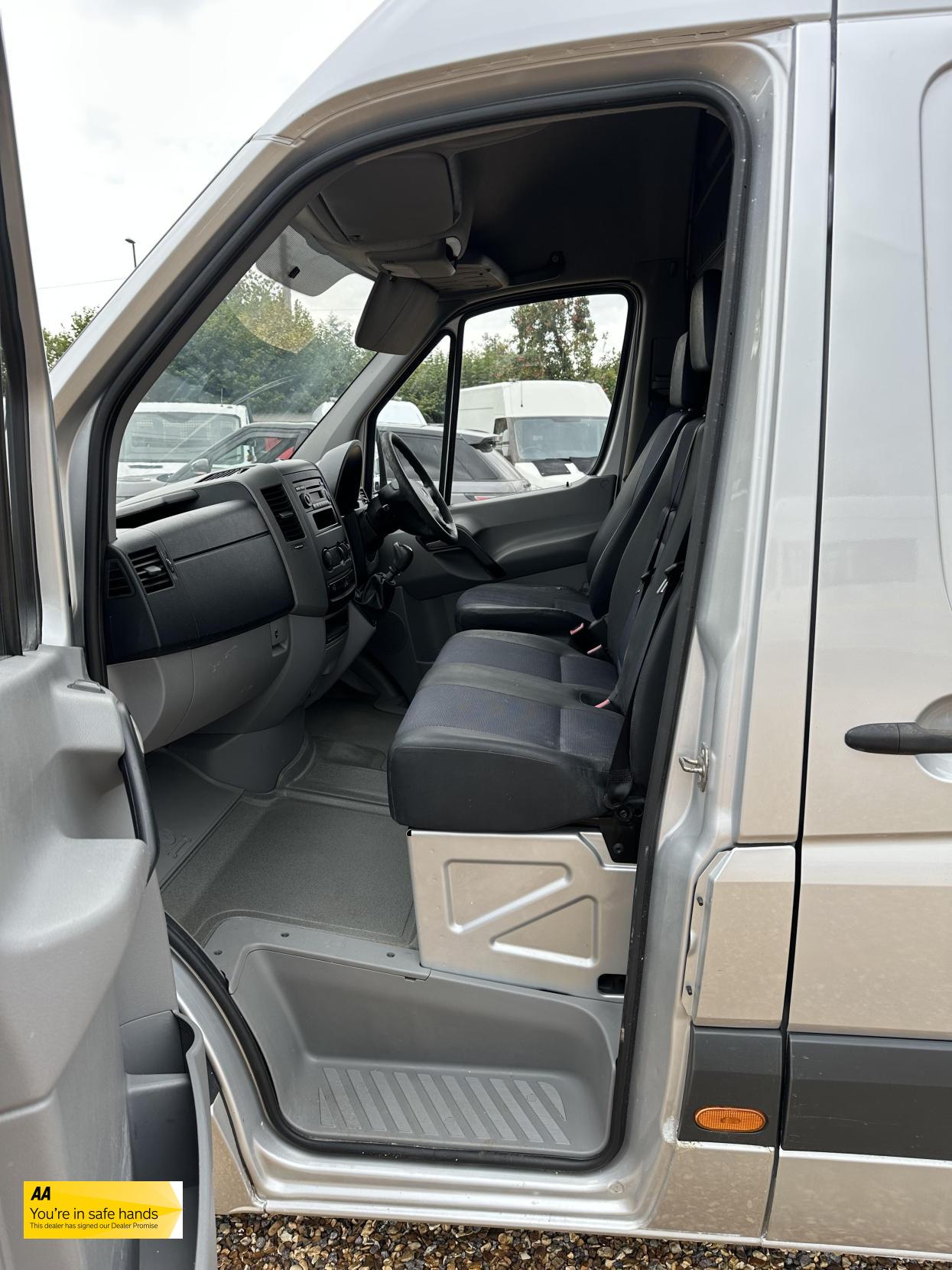 Mercedes-Benz Sprinter 2.1 311 CDi Panel Van 5dr Diesel Manual RWD L2 (109 bhp)