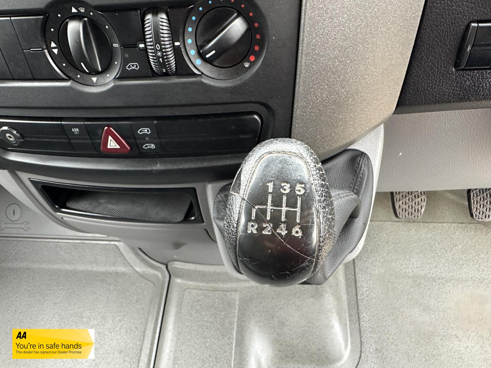 Mercedes-Benz Sprinter 2.1 311 CDi Panel Van 5dr Diesel Manual RWD L2 (109 bhp)