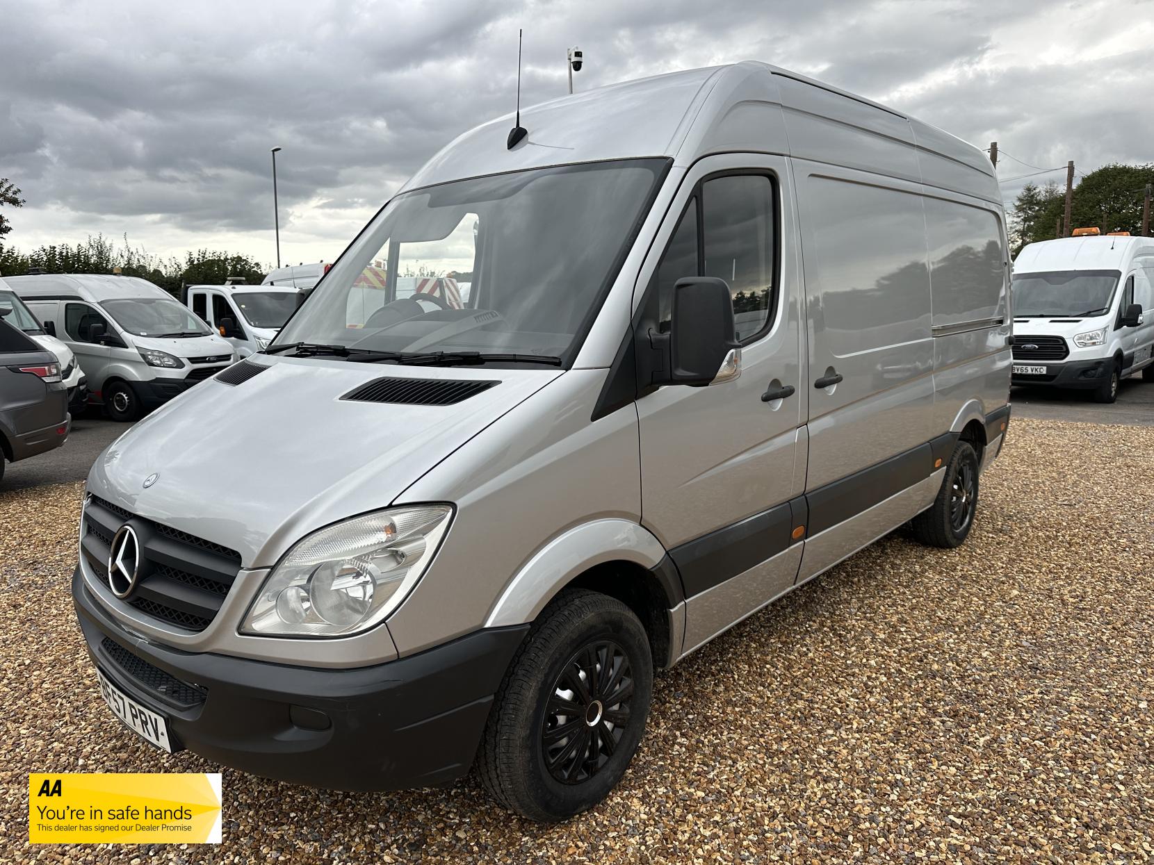 Mercedes-Benz Sprinter 2.1 311 CDi Panel Van 5dr Diesel Manual RWD L2 (109 bhp)