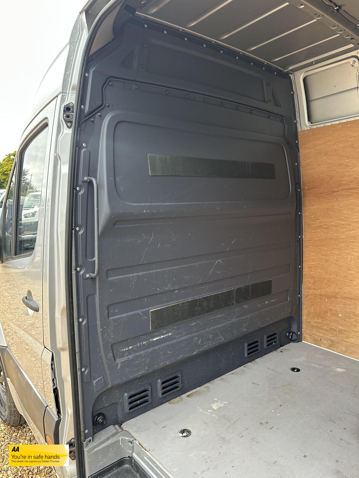 Mercedes-Benz Sprinter 2.1 311 CDi Panel Van 5dr Diesel Manual RWD L2 (109 bhp)