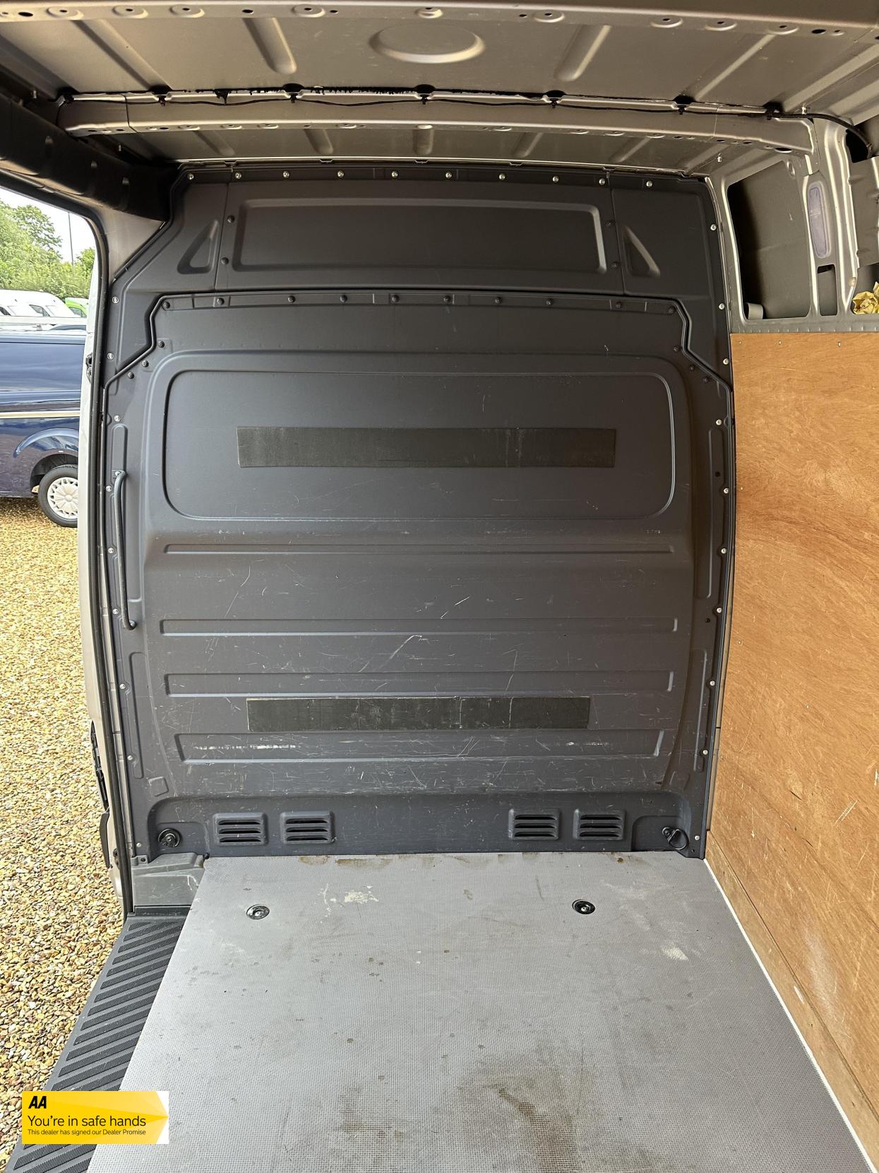 Mercedes-Benz Sprinter 2.1 311 CDi Panel Van 5dr Diesel Manual RWD L2 (109 bhp)