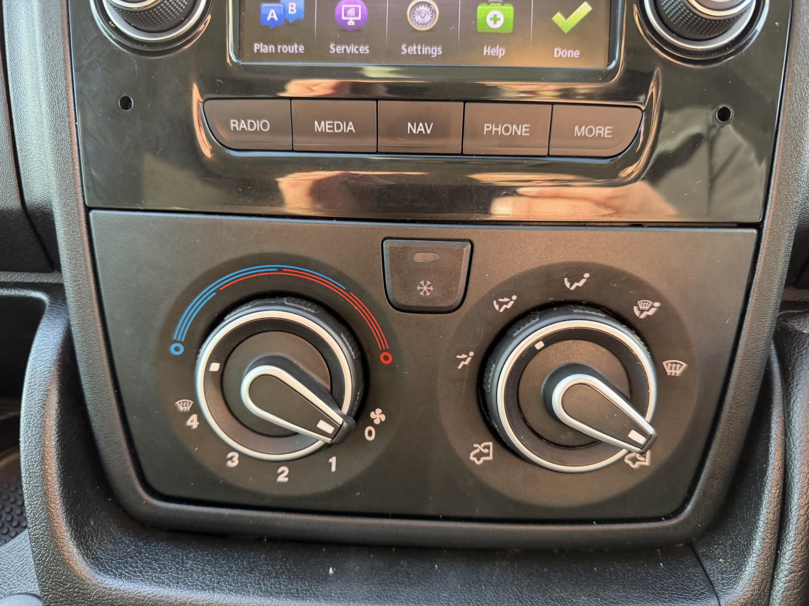 Citroen Relay 2.2 BlueHDi 35 Enterprise Panel Van 5dr Diesel Manual L3 Extra High Roof Euro 6 (s/s) (140 ps)