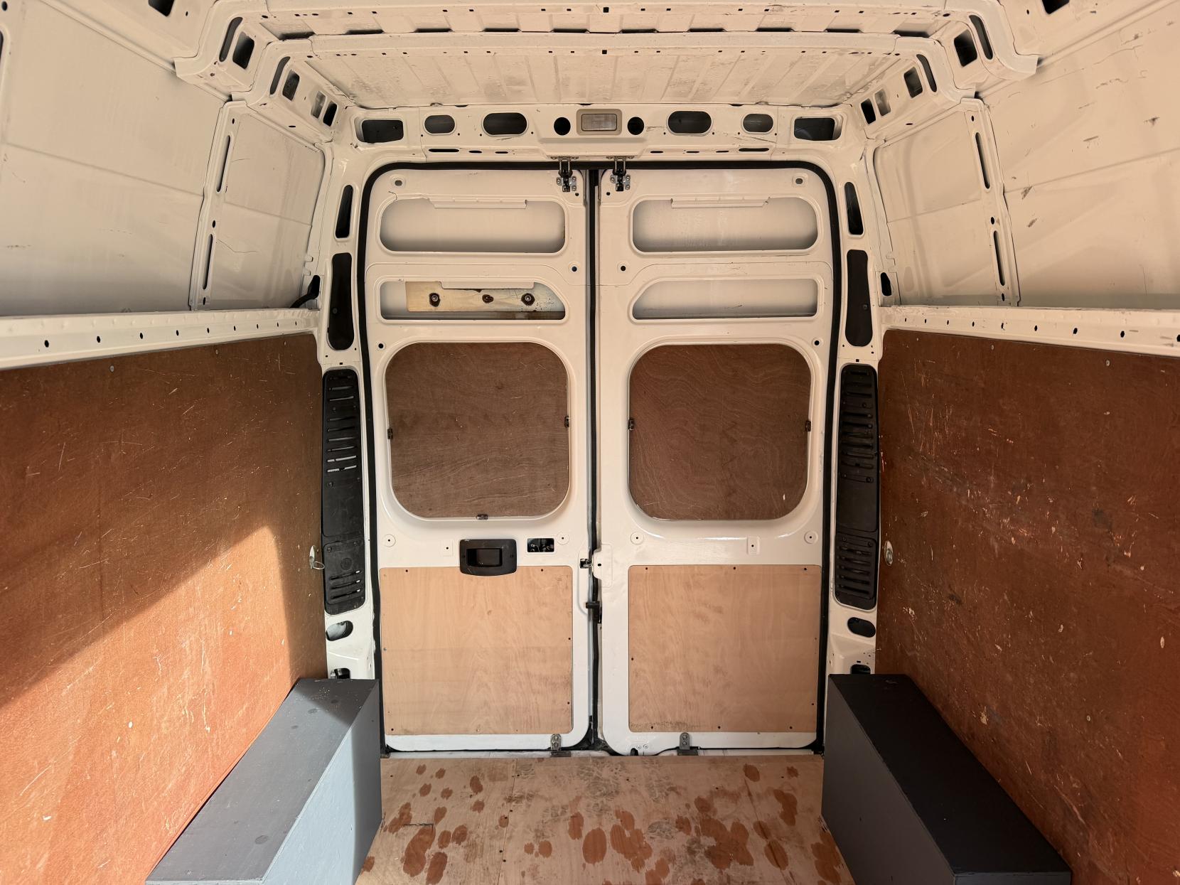 Citroen Relay 2.2 BlueHDi 35 Enterprise Panel Van 5dr Diesel Manual L3 Extra High Roof Euro 6 (s/s) (140 ps)