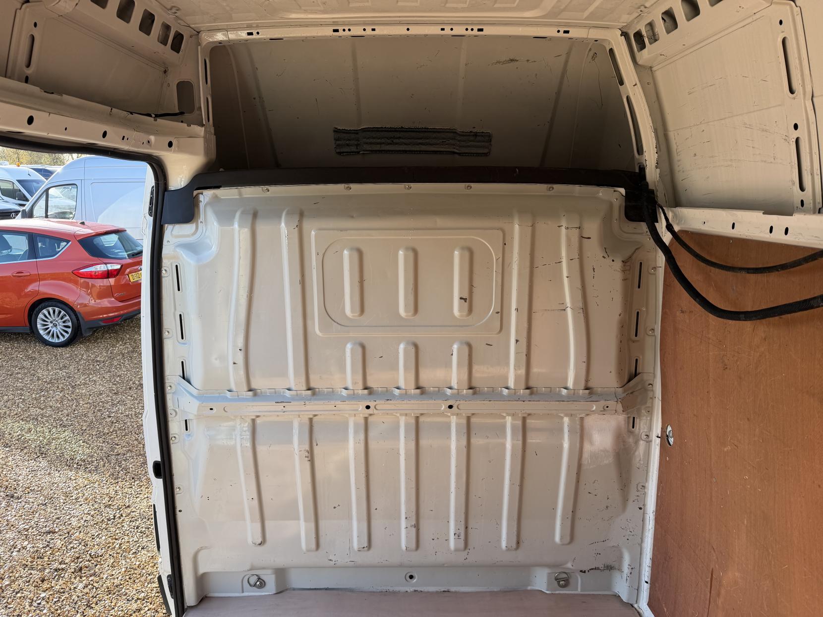 Citroen Relay 2.2 BlueHDi 35 Enterprise Panel Van 5dr Diesel Manual L3 Extra High Roof Euro 6 (s/s) (140 ps)