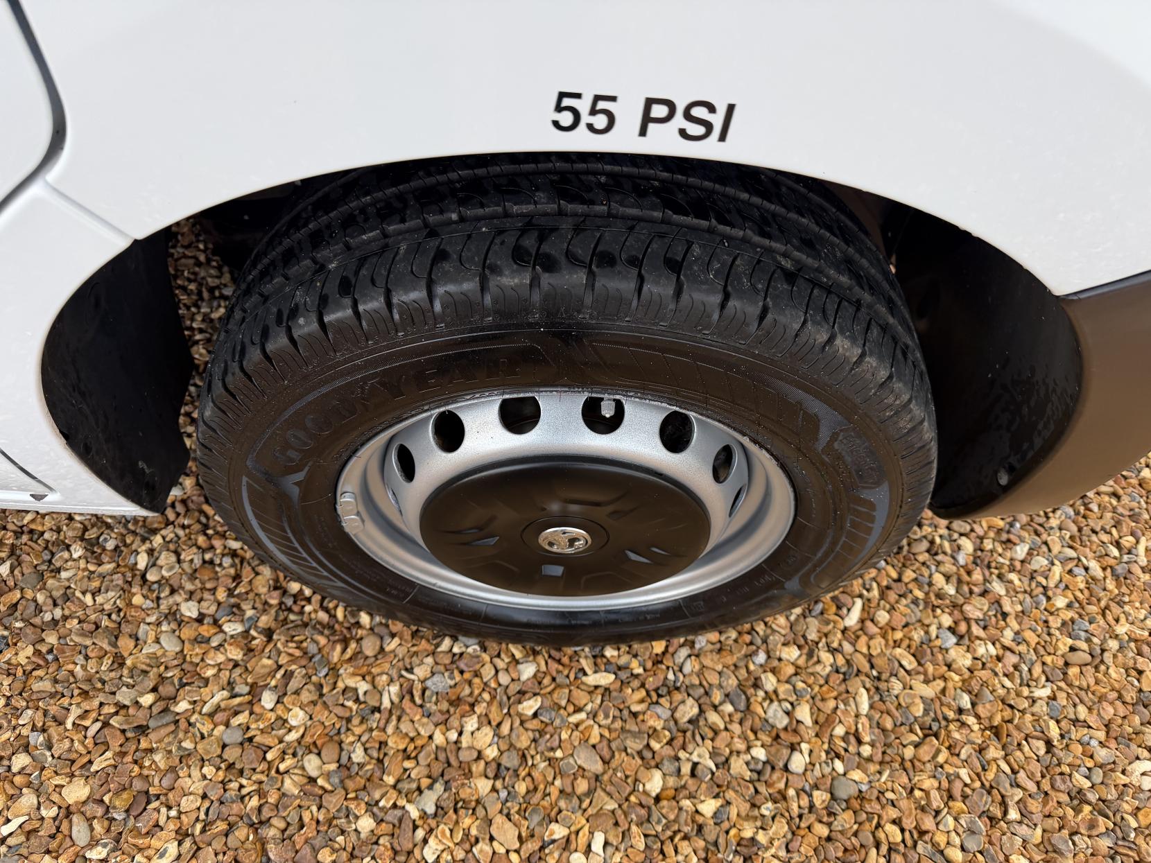 Vauxhall Movano 2.3 CDTi 3500 Panel Van 5dr Diesel Manual FWD L2 H2 Euro 6 (130 ps)