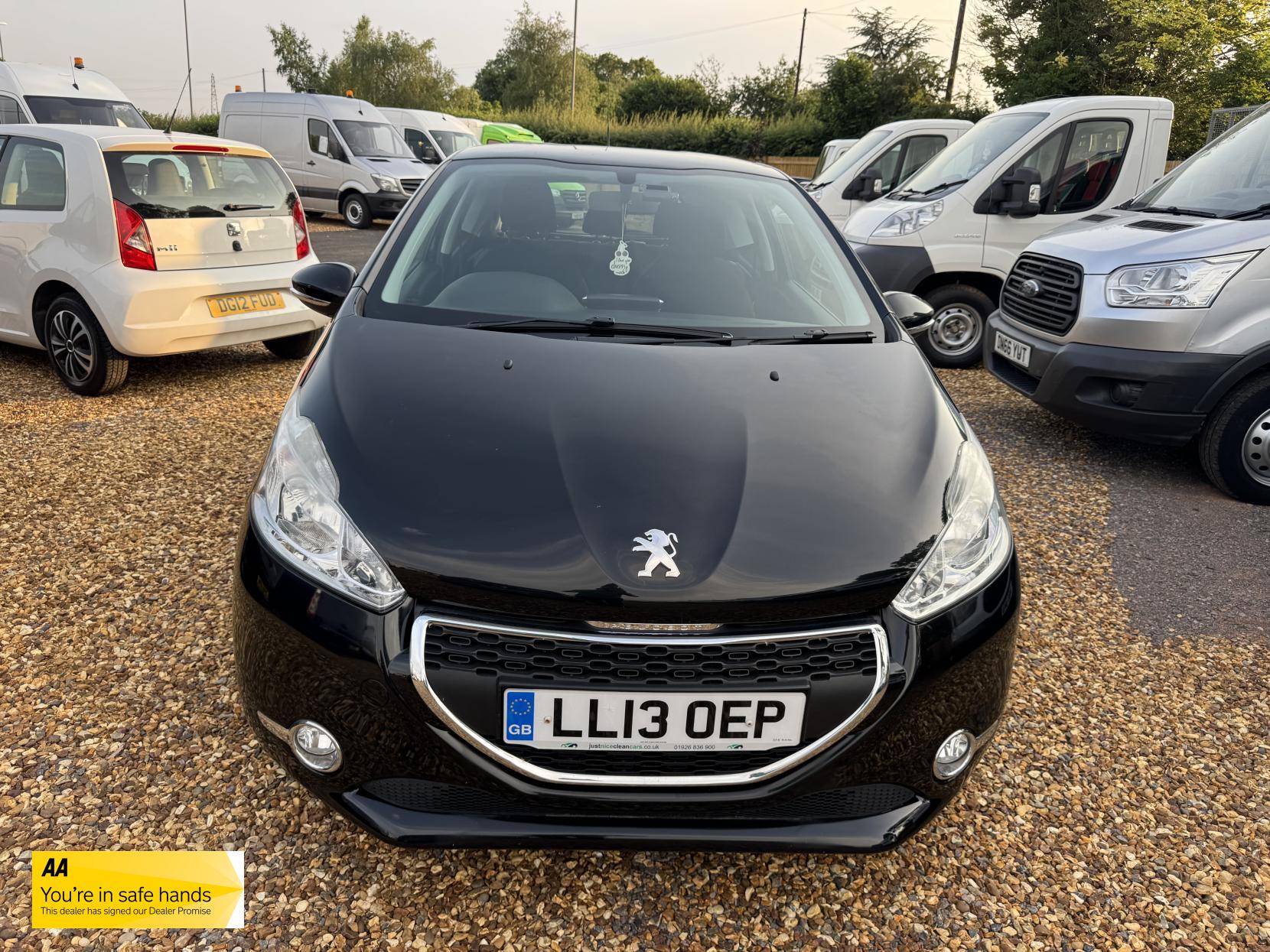 Peugeot 208 1.2 VTi Active Hatchback 3dr Petrol Manual Euro 5 (82 ps)