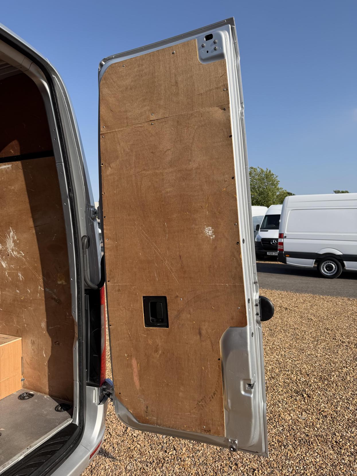 2019 Mercedes-Benz Sprinter 2.1 314 CDI Panel Van 5dr Diesel Manual RWD L2 H2 Euro 6 (143 ps) - Thumbnail 29