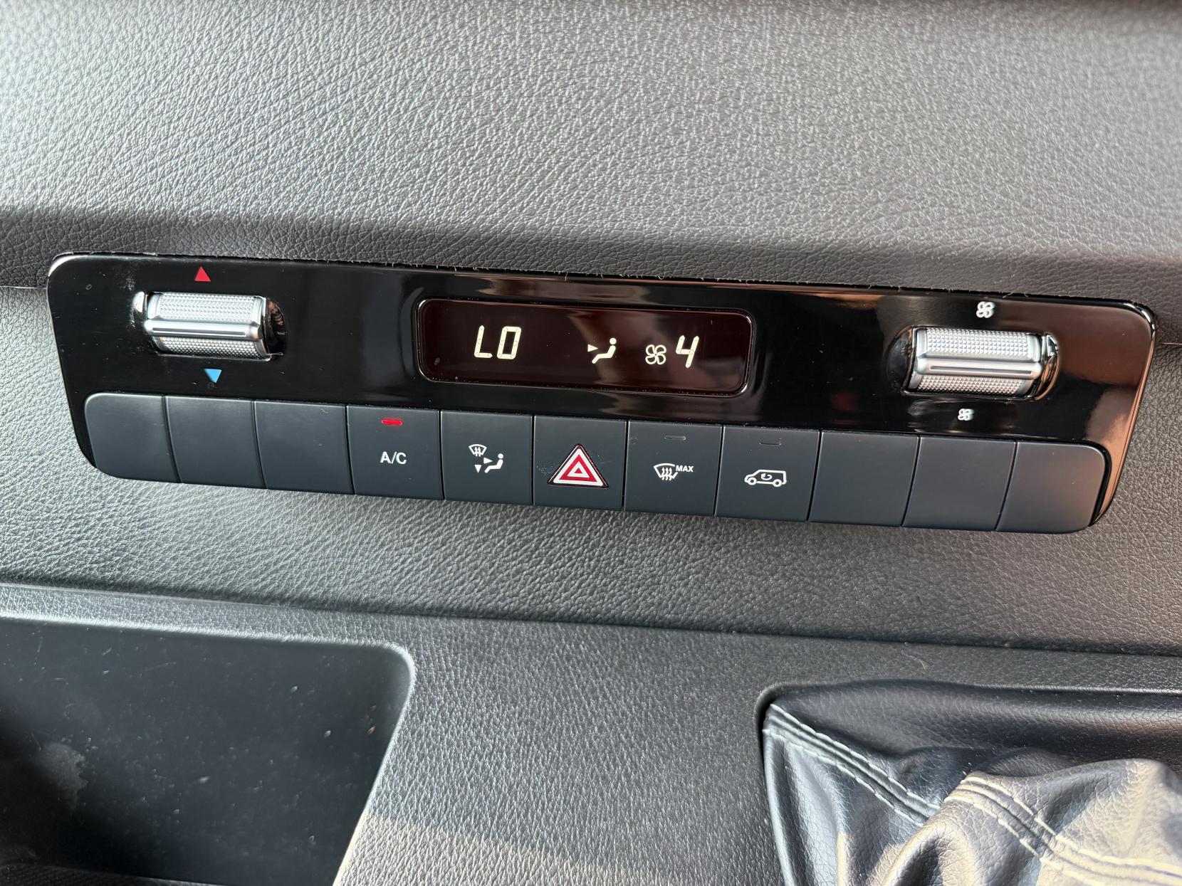 2019 Mercedes-Benz Sprinter 2.1 314 CDI Panel Van 5dr Diesel Manual RWD L2 H2 Euro 6 (143 ps) - Thumbnail 42