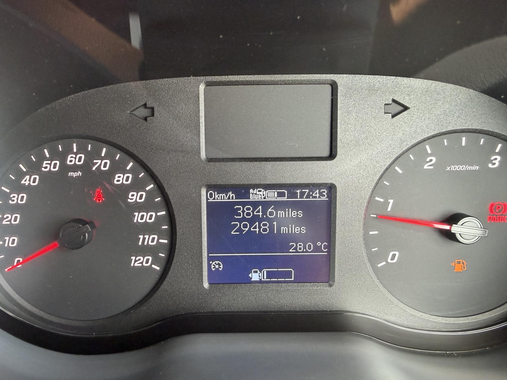 2019 Mercedes-Benz Sprinter 2.1 314 CDI Panel Van 5dr Diesel Manual RWD L2 H2 Euro 6 (143 ps) - Thumbnail 37