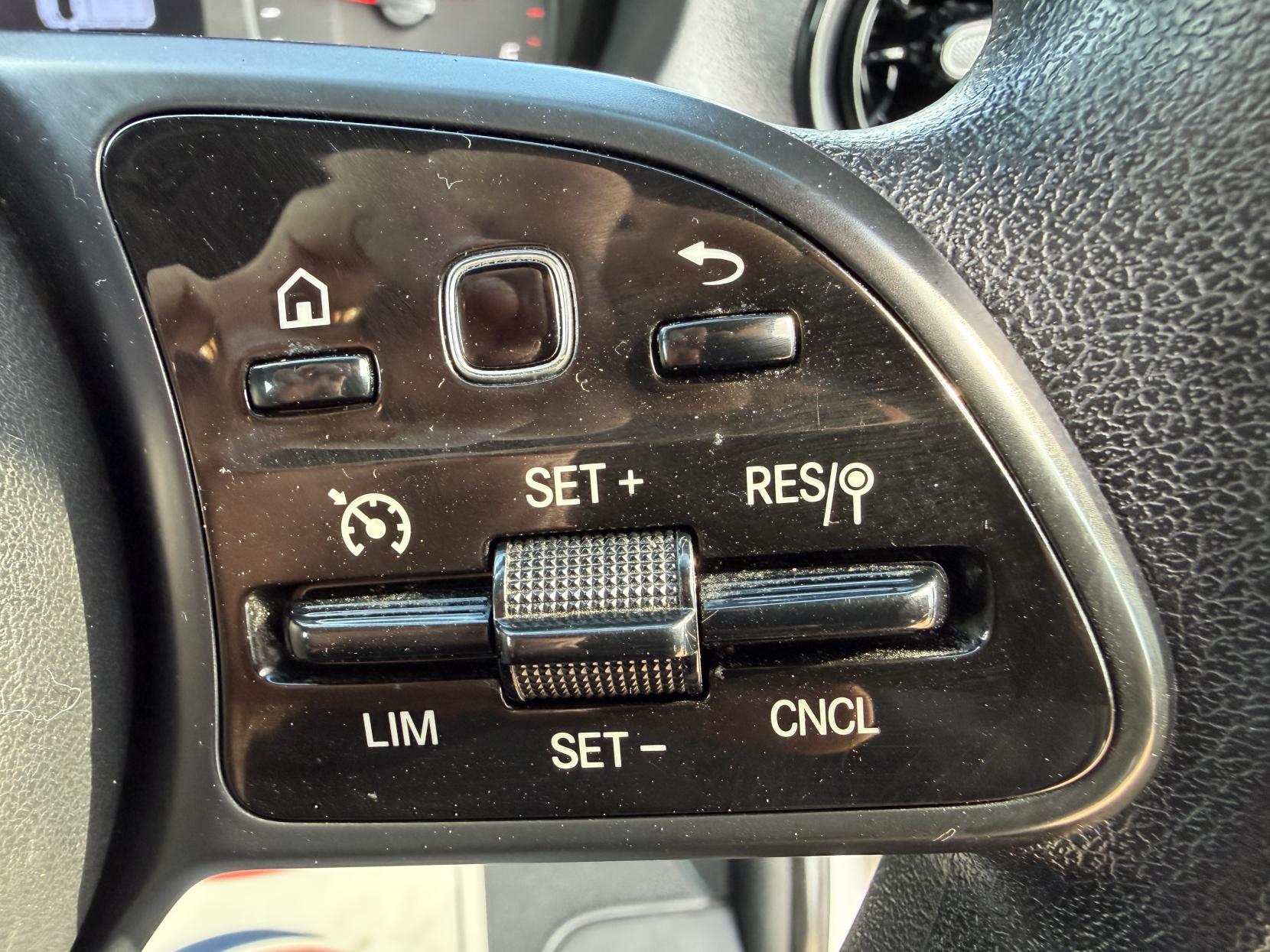 2019 Mercedes-Benz Sprinter 2.1 314 CDI Panel Van 5dr Diesel Manual RWD L2 H2 Euro 6 (143 ps) - Thumbnail 38