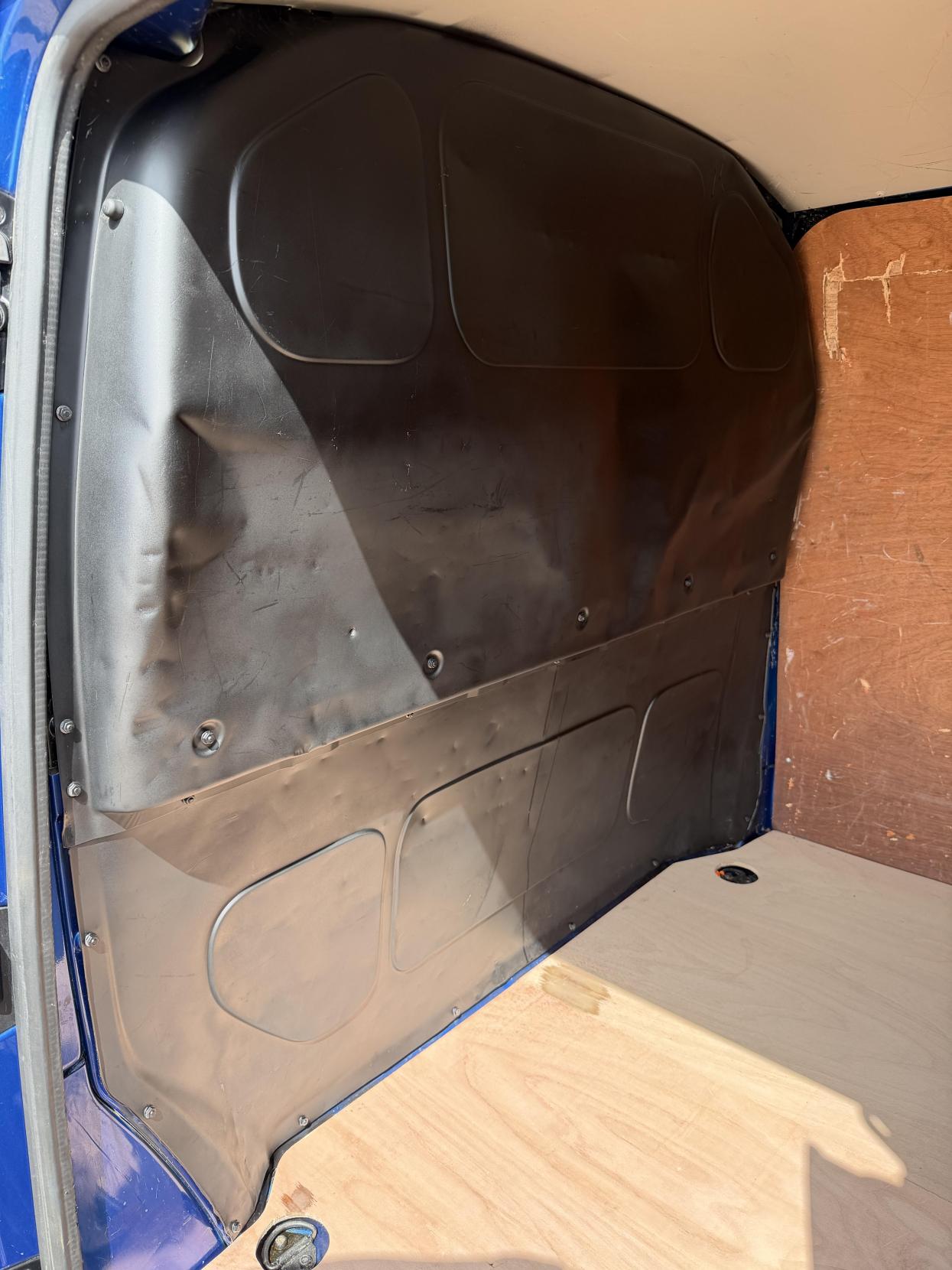 2021 Volkswagen Transporter 2.0 TDI T28 Startline Panel Van 5dr Diesel Manual FWD SWB Euro 6 (s/s) (110 ps) - Thumbnail 22