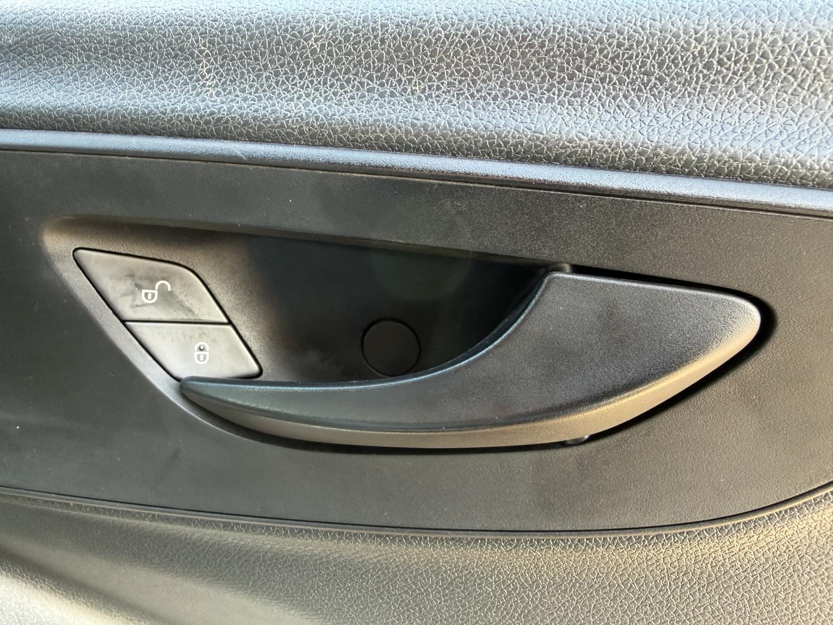 2020 Mercedes-Benz Sprinter 2.1 311 CDI Panel Van 5dr Diesel Manual RWD L3 H2 Euro 6 (114 ps) - Thumbnail 26