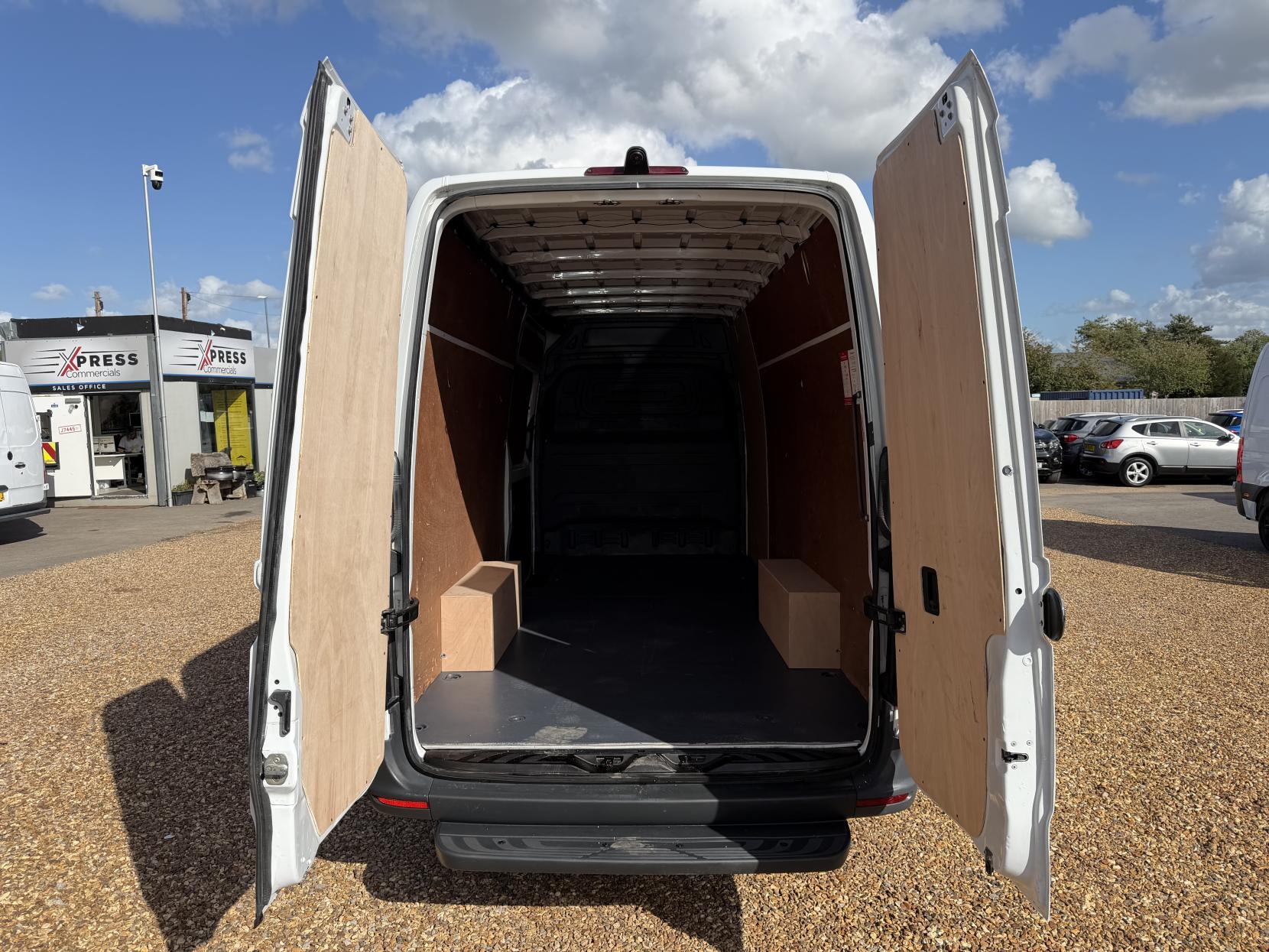 2020 Mercedes-Benz Sprinter 2.1 311 CDI Panel Van 5dr Diesel Manual RWD L3 H2 Euro 6 (114 ps) - Thumbnail 3