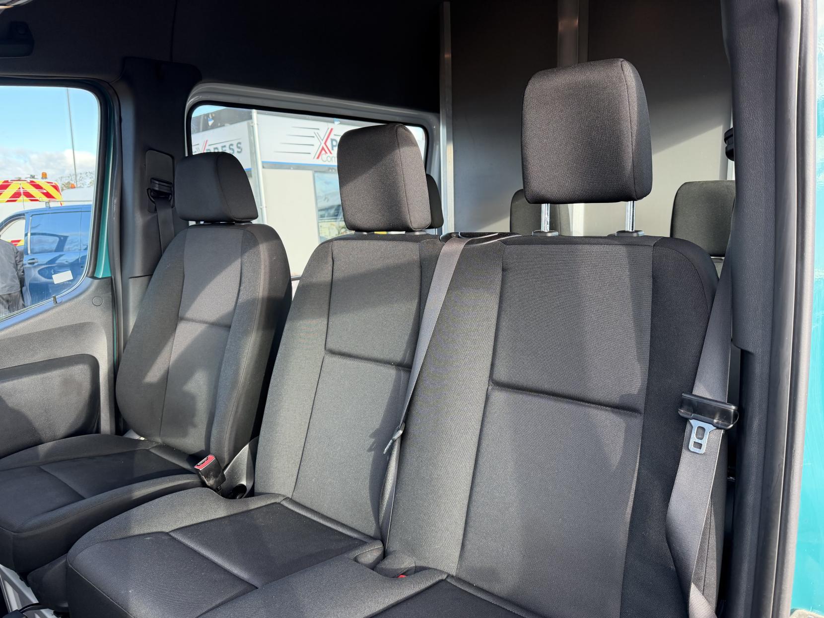 Mercedes-Benz Sprinter 2.1 314 CDI Panel Van 5dr Diesel Manual RWD L2 H2 Euro 6 (s/s) (143 ps)