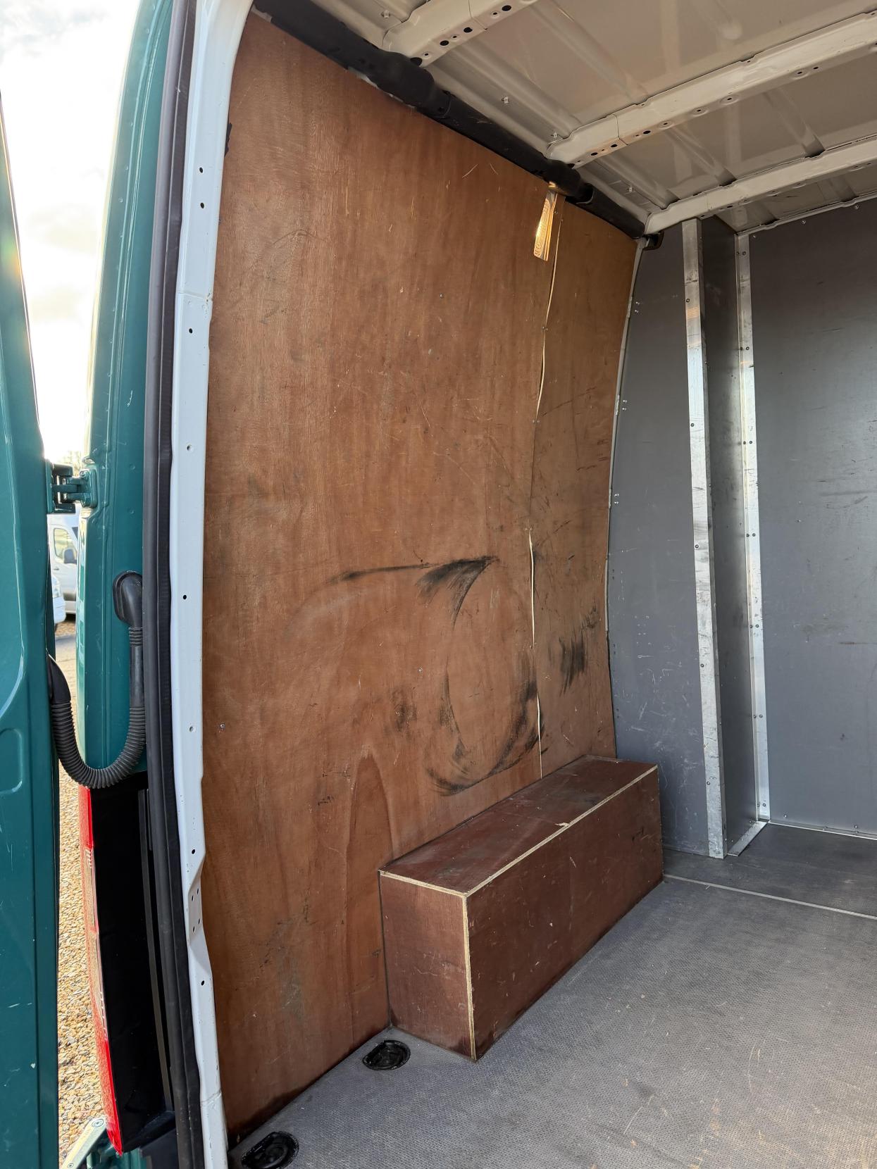 Mercedes-Benz Sprinter 2.1 314 CDI Panel Van 5dr Diesel Manual RWD L2 H2 Euro 6 (s/s) (143 ps)