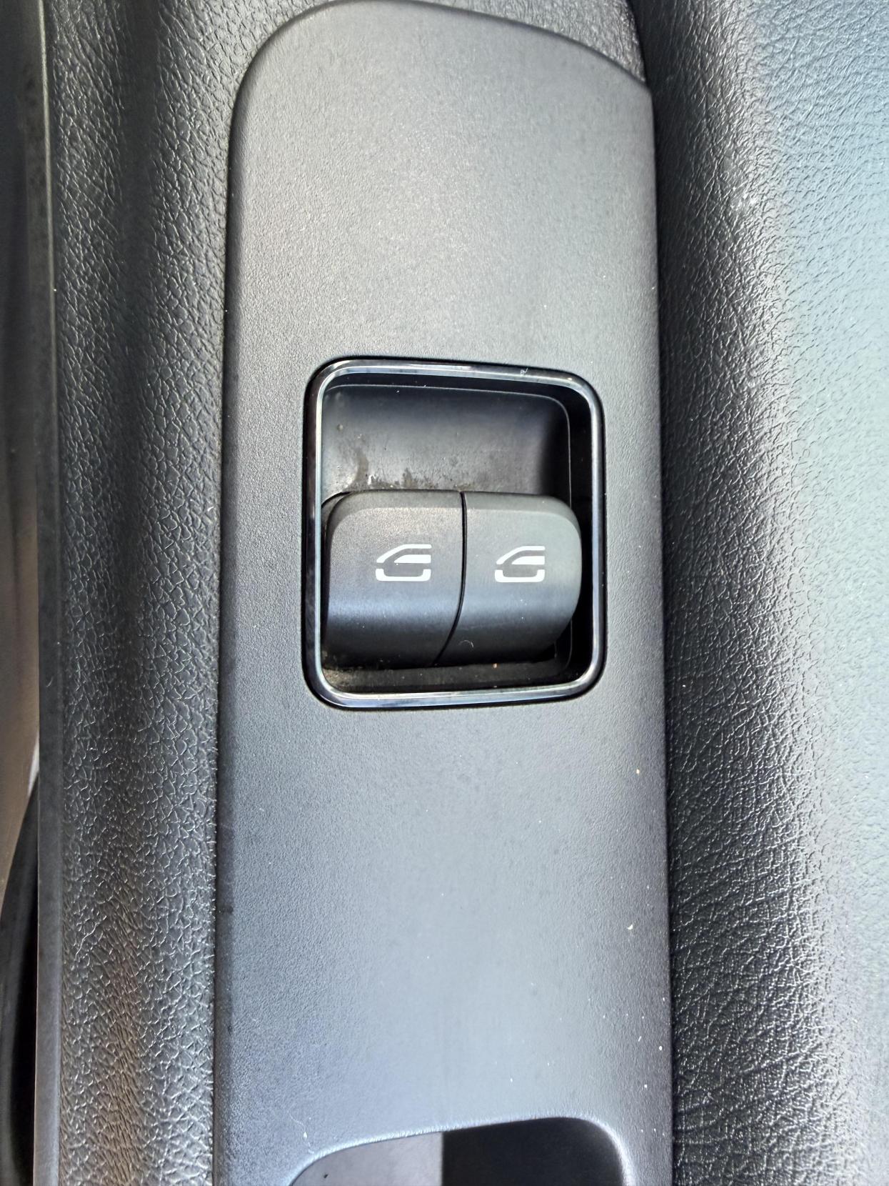 Mercedes-Benz Sprinter 2.1 314 CDI Panel Van 5dr Diesel Manual RWD L2 H2 Euro 6 (s/s) (143 ps)