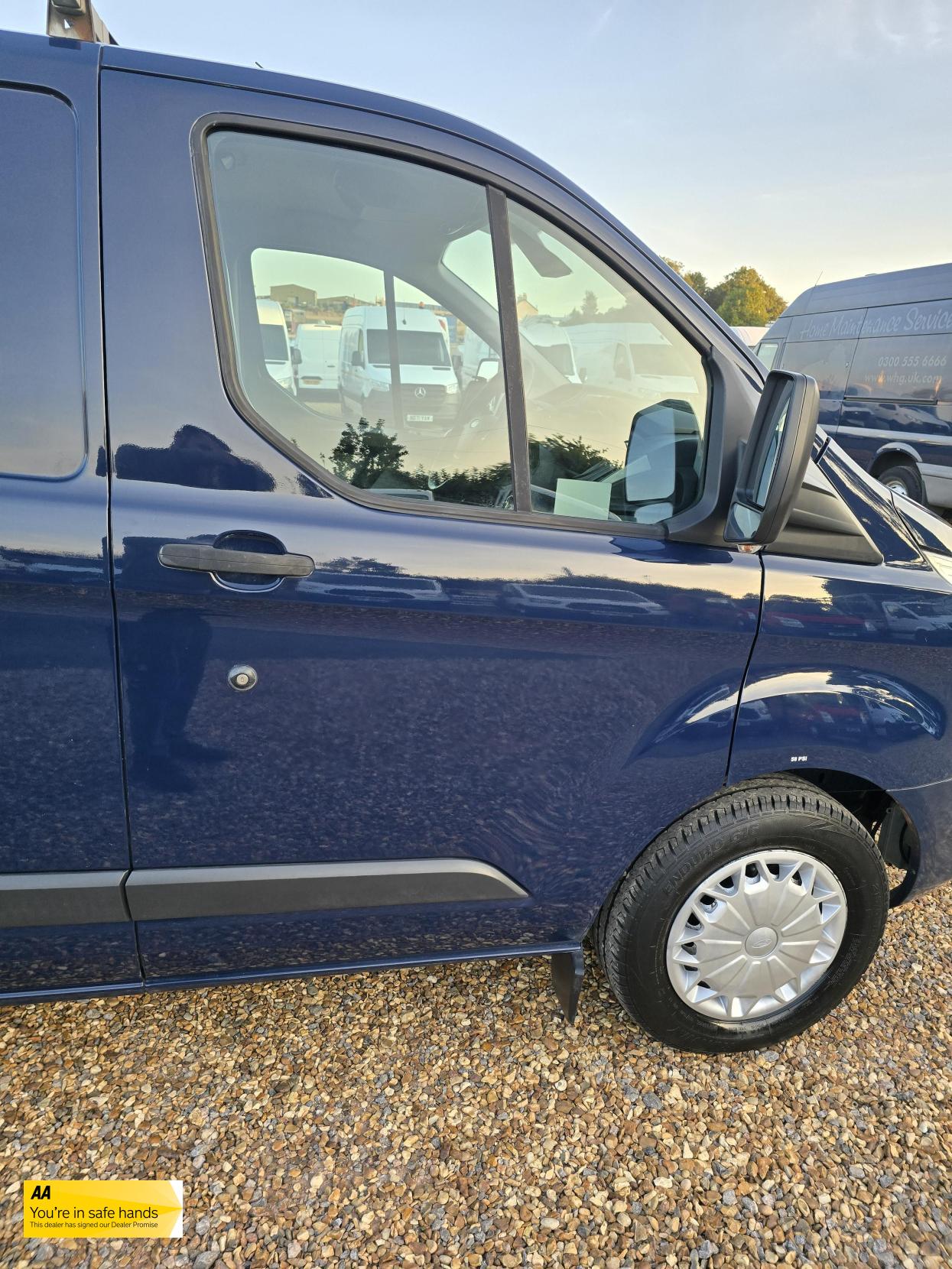 Ford Transit Custom 2.2 TDCi 330 Trend Panel Van 5dr Diesel Manual L2 H1 (197 g/km, 123 bhp)
