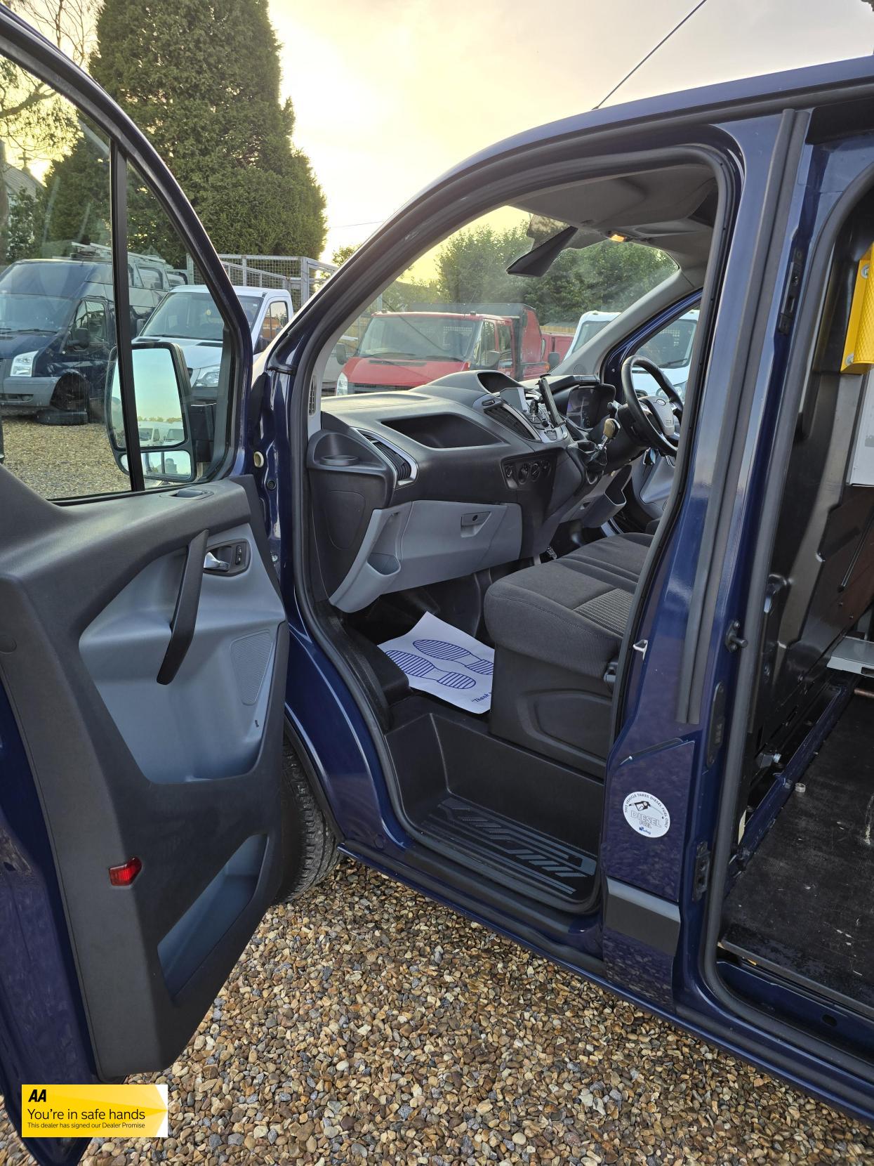 Ford Transit Custom 2.2 TDCi 330 Trend Panel Van 5dr Diesel Manual L2 H1 (197 g/km, 123 bhp)