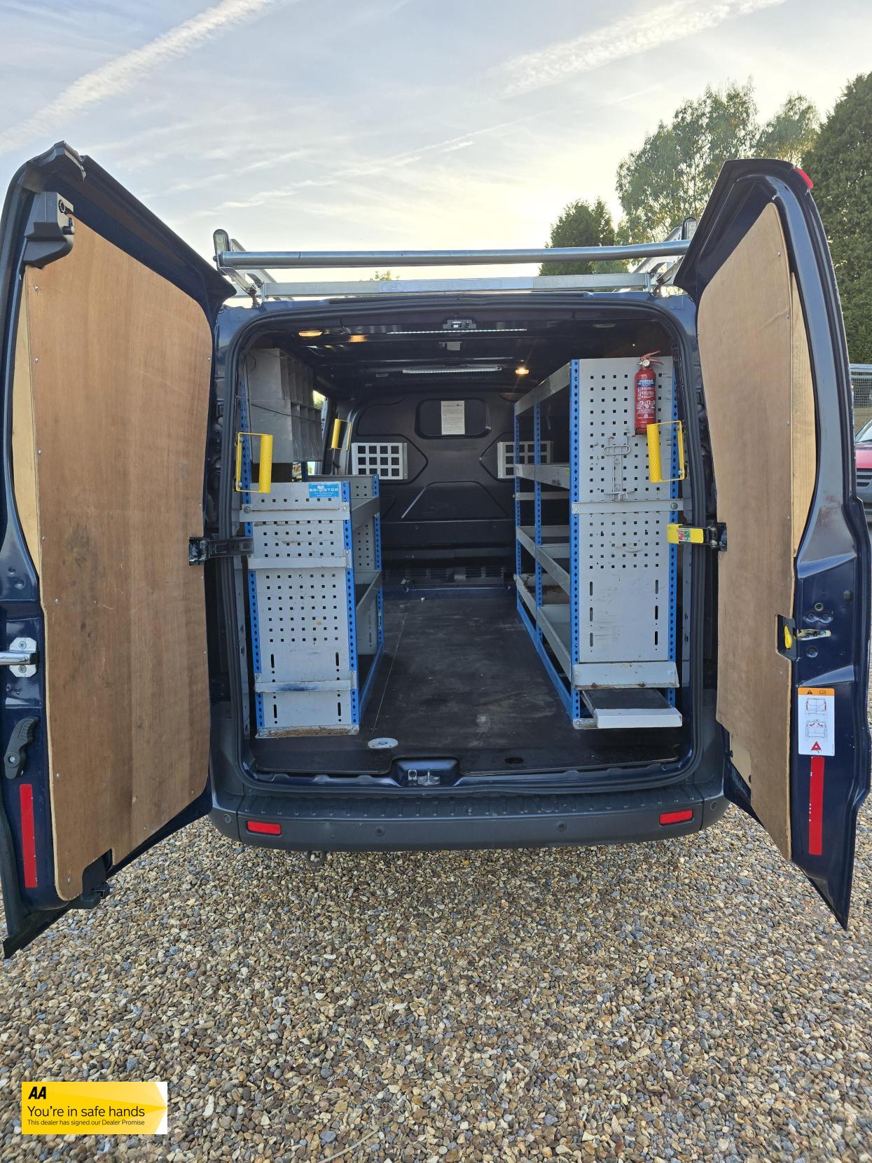 Ford Transit Custom 2.2 TDCi 330 Trend Panel Van 5dr Diesel Manual L2 H1 (197 g/km, 123 bhp)