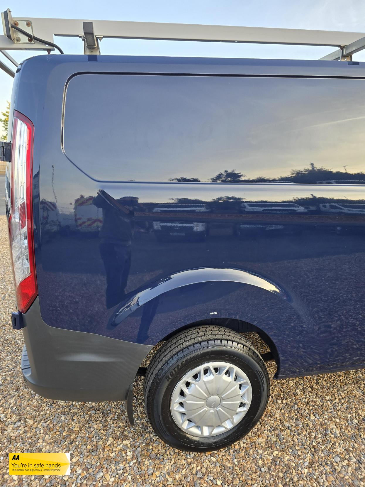 Ford Transit Custom 2.2 TDCi 330 Trend Panel Van 5dr Diesel Manual L2 H1 (197 g/km, 123 bhp)