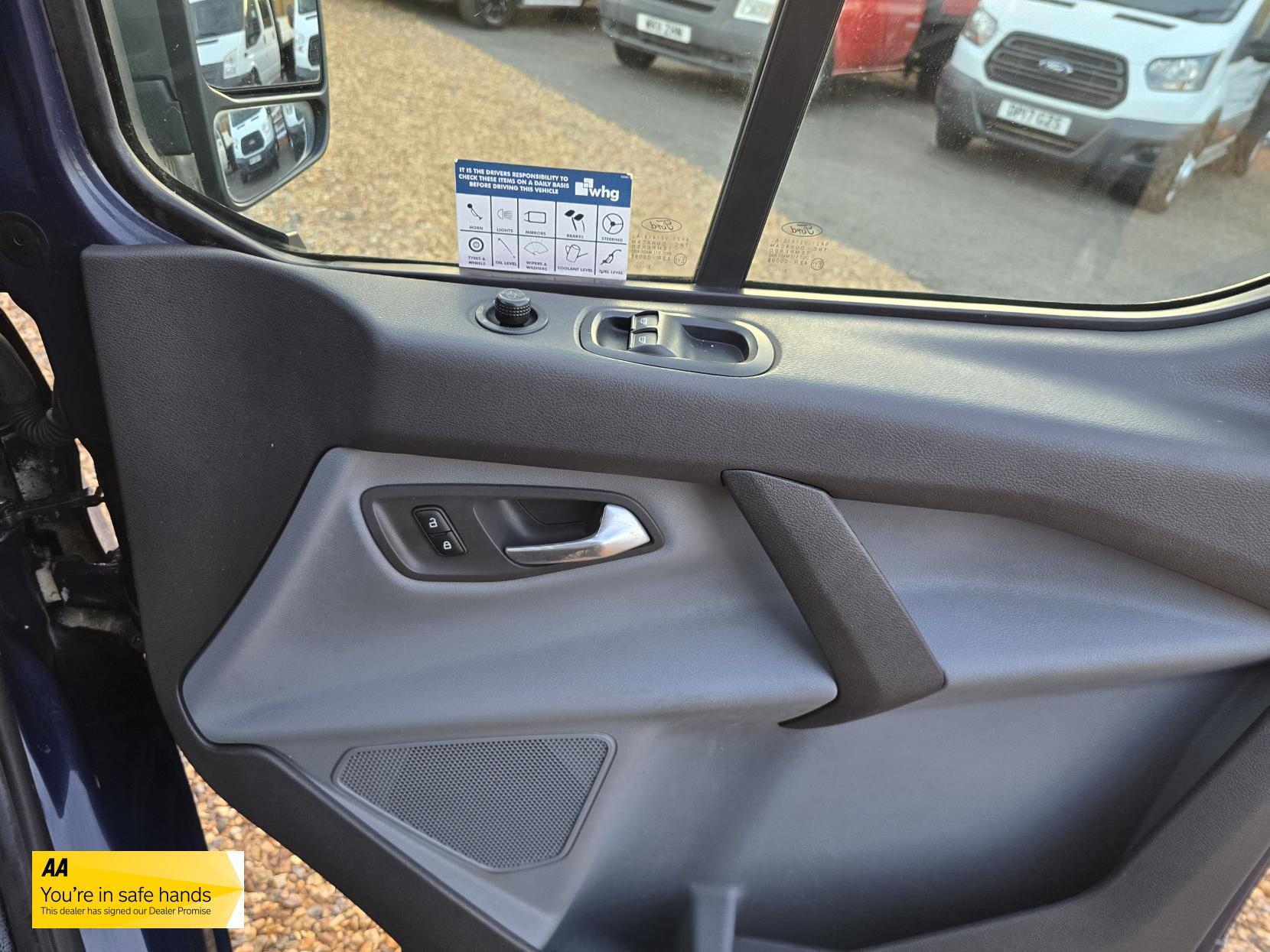 Ford Transit Custom 2.2 TDCi 330 Trend Panel Van 5dr Diesel Manual L2 H1 (197 g/km, 123 bhp)