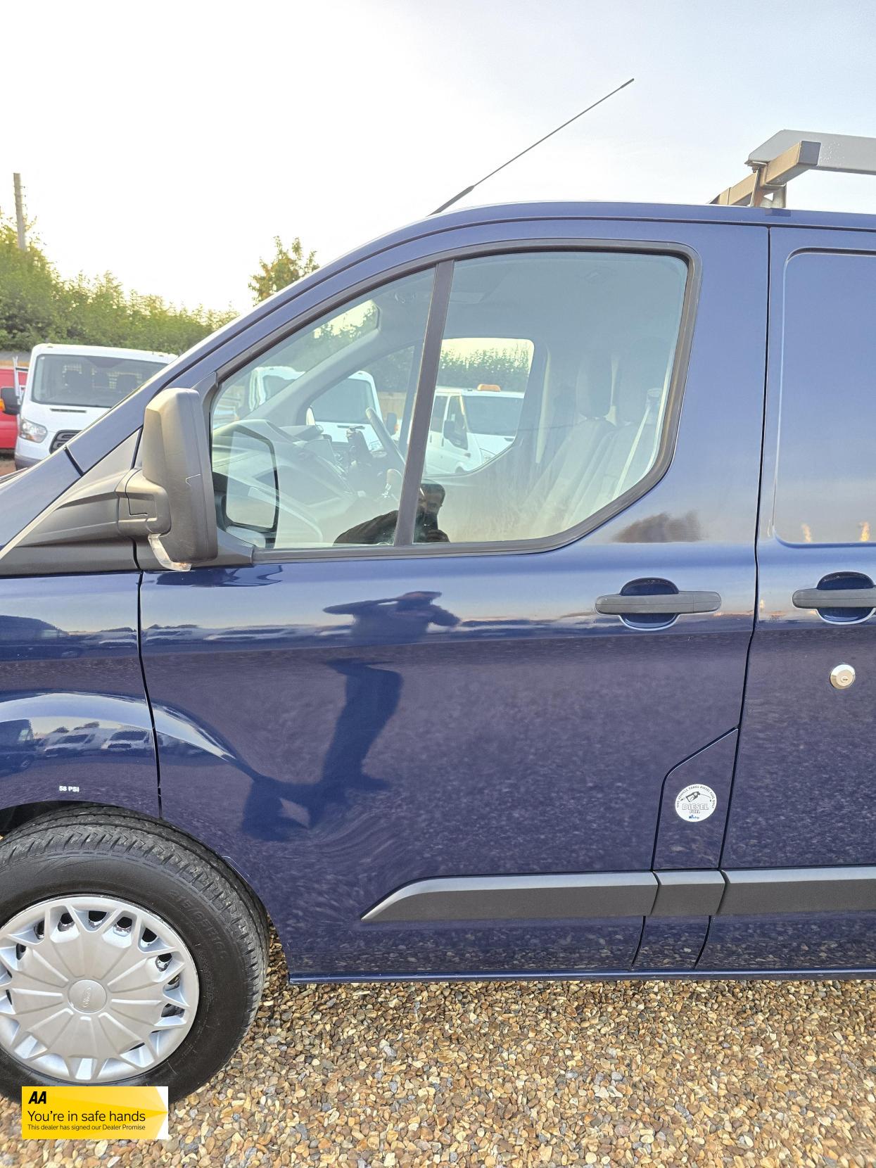 Ford Transit Custom 2.2 TDCi 330 Trend Panel Van 5dr Diesel Manual L2 H1 (197 g/km, 123 bhp)