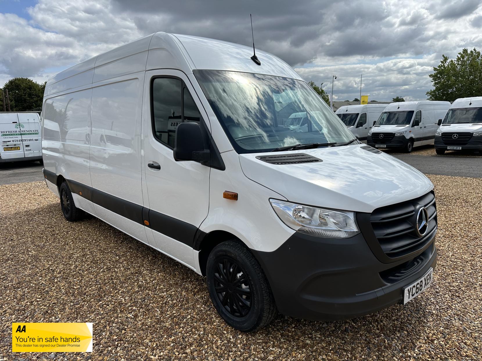 Mercedes-Benz Sprinter 2.1 311 CDI Panel Van 5dr Diesel Manual RWD L3 H2 Euro 6 (114 ps)