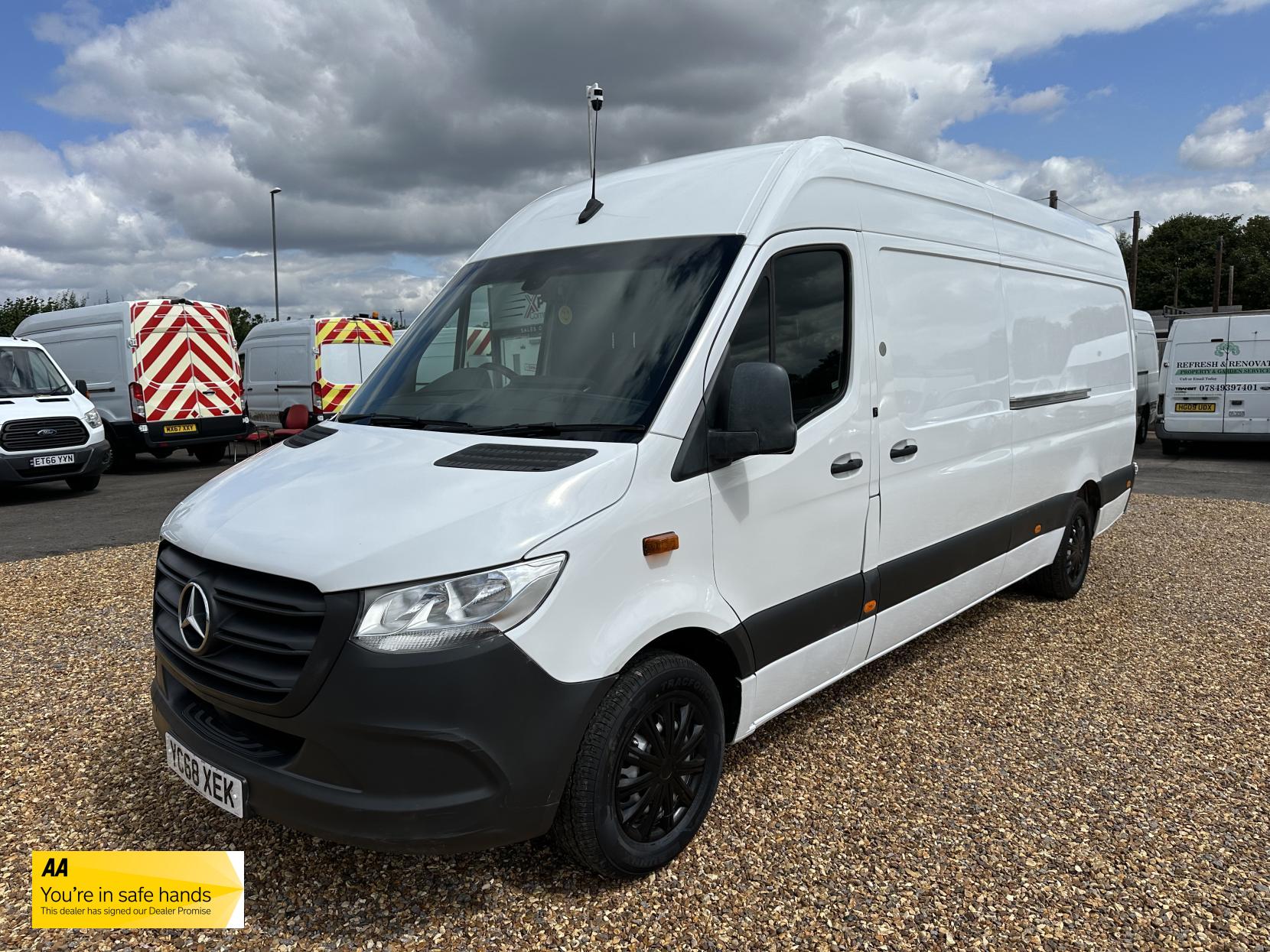 Mercedes-Benz Sprinter 2.1 311 CDI Panel Van 5dr Diesel Manual RWD L3 H2 Euro 6 (114 ps)